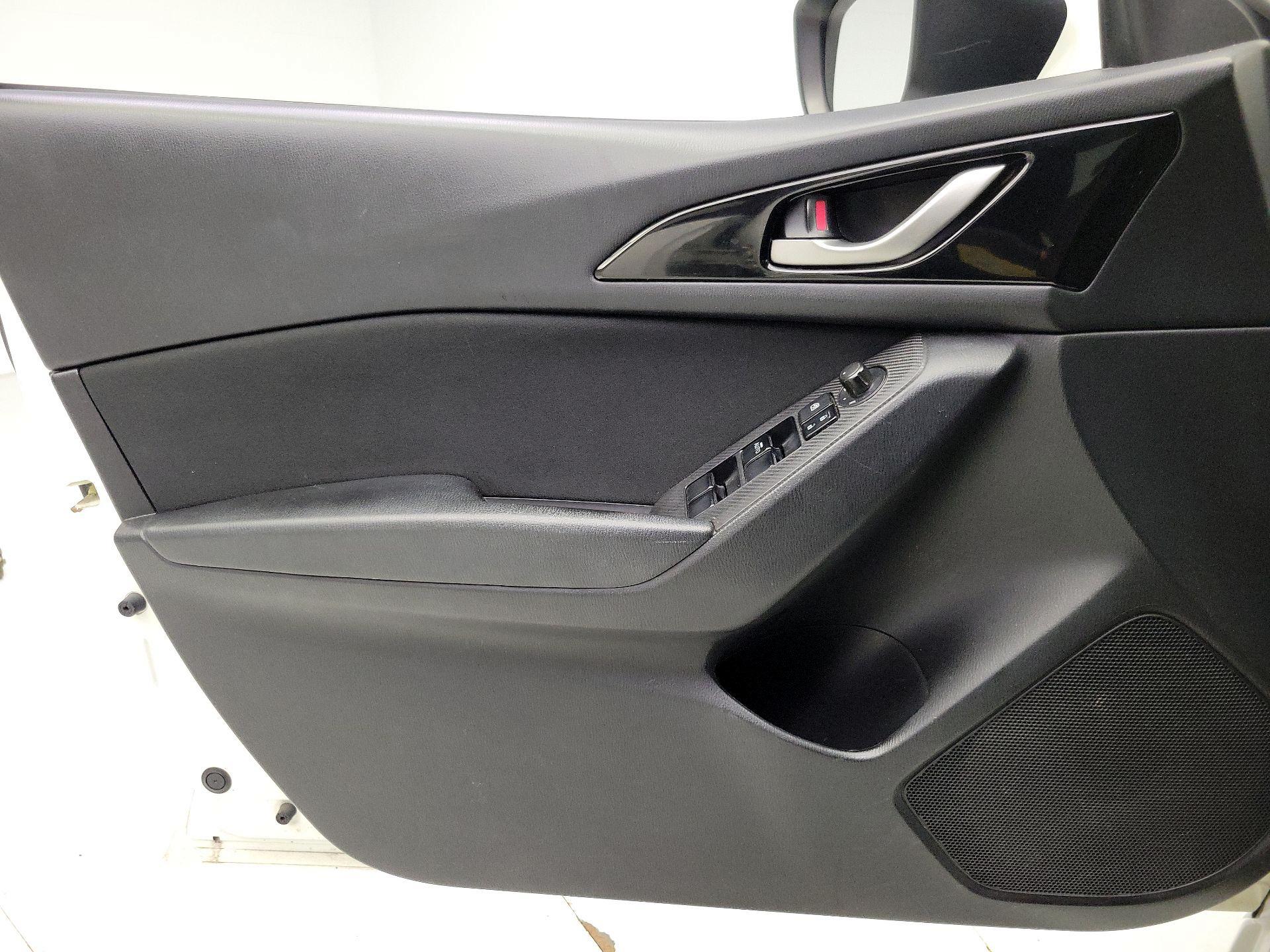 Thumbnail: 2014 Mazda Mazda3 - 12