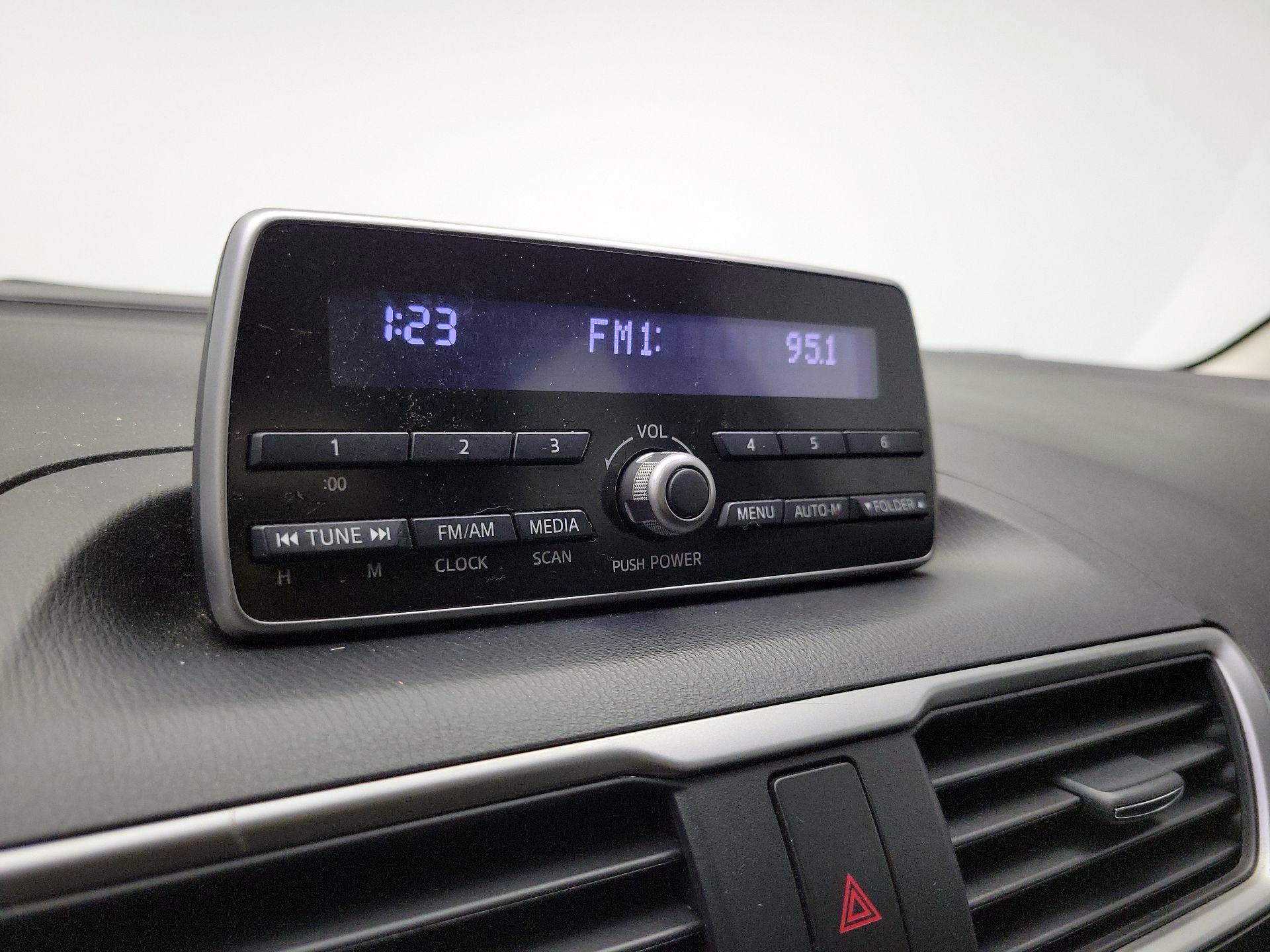 Thumbnail: 2014 Mazda Mazda3 - 14