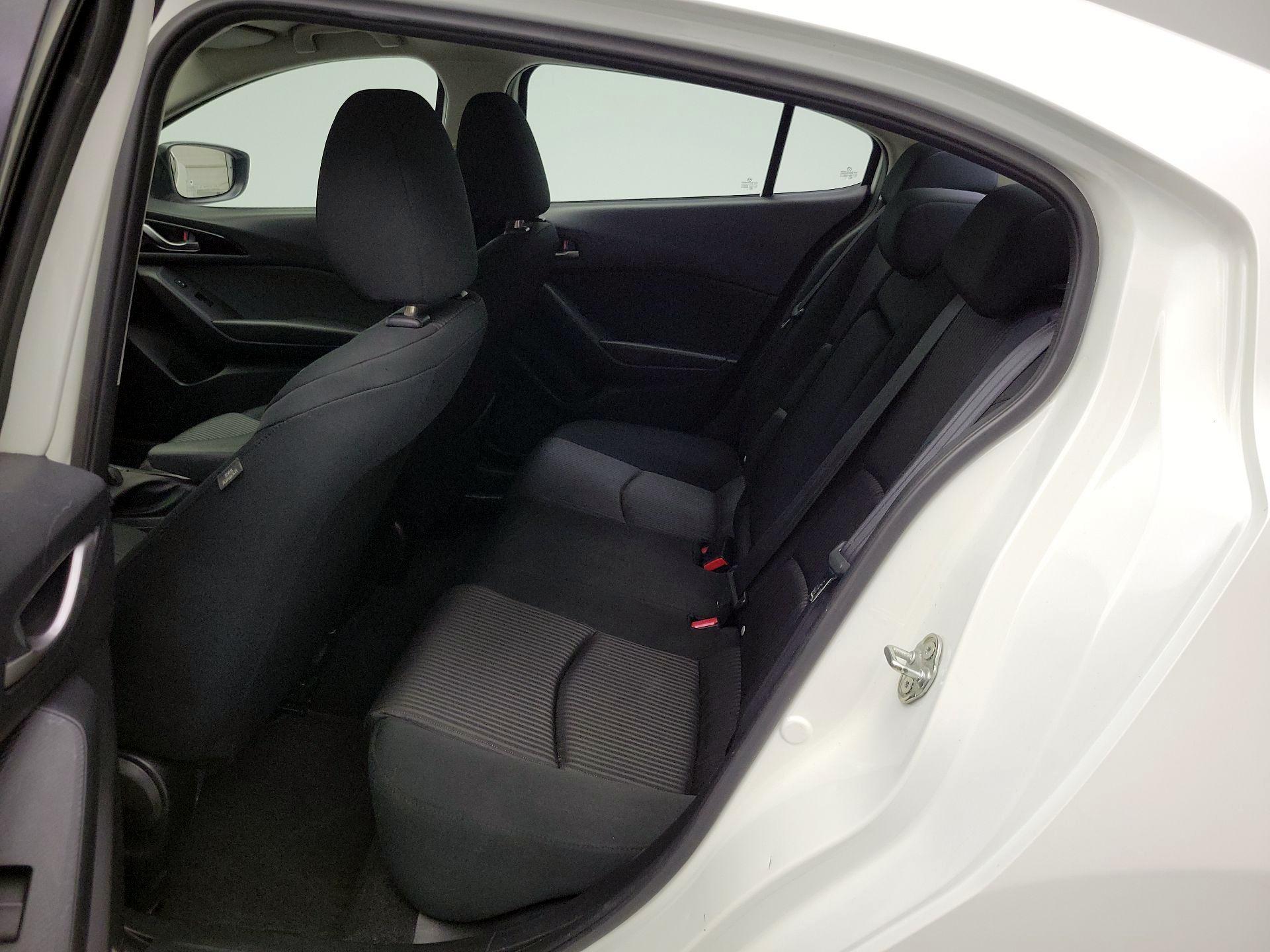 Thumbnail: 2014 Mazda Mazda3 - 18