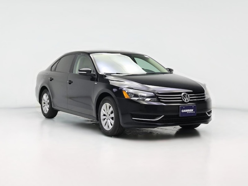 2015 Volkswagen Passat Wolfsburg Edition -
                  Waukesha, WI