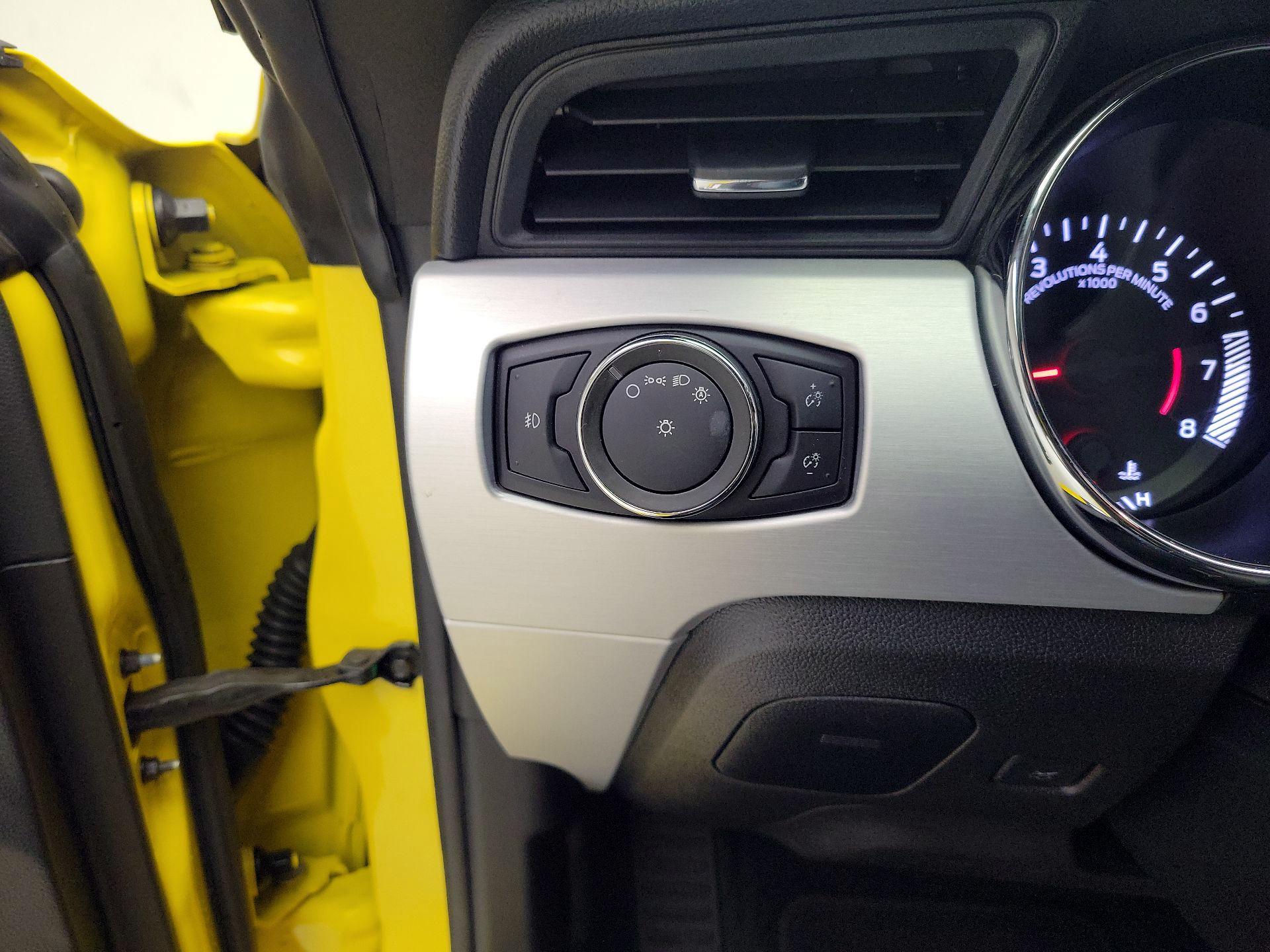 Thumbnail: 2016 Ford Mustang - 13