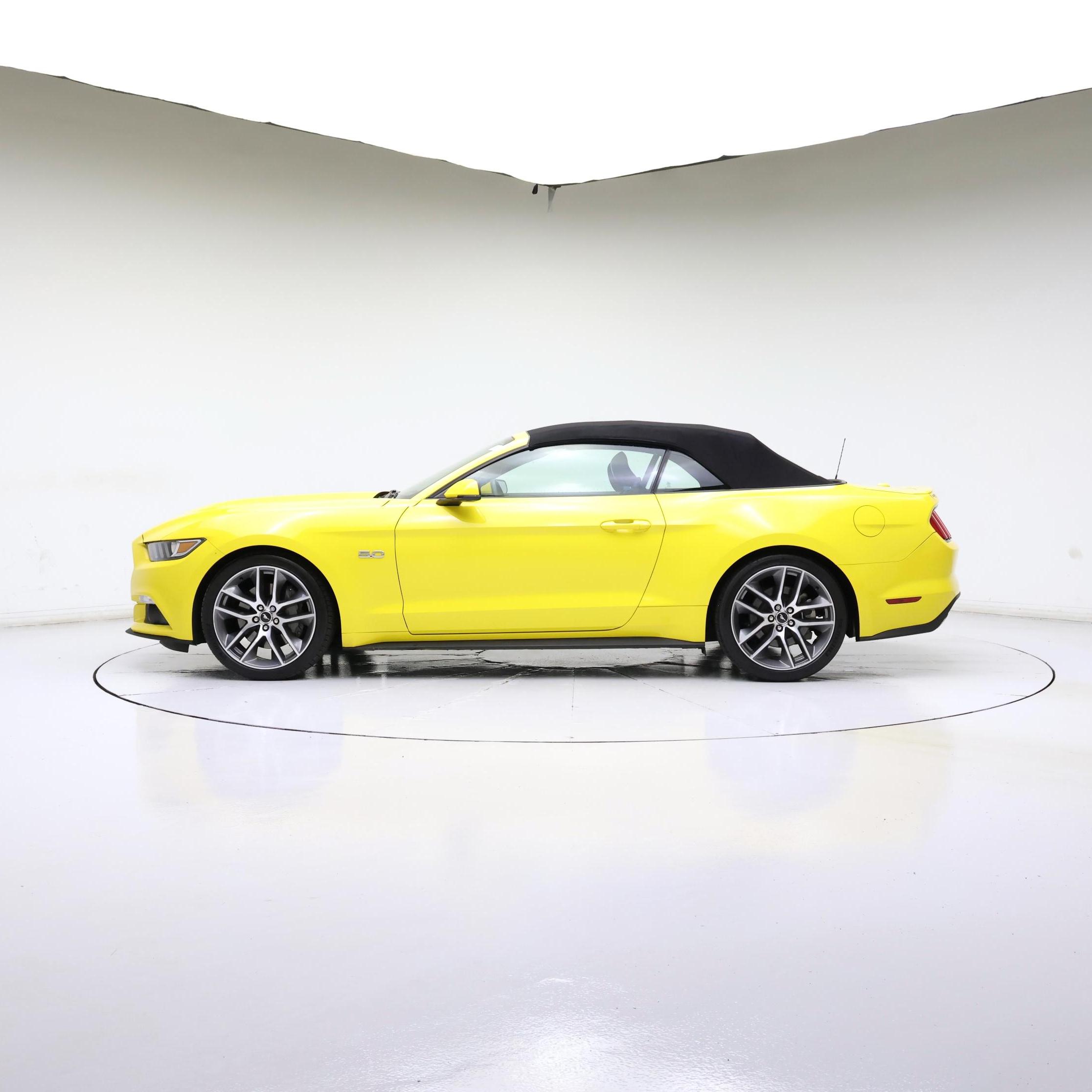 Thumbnail: 2016 Ford Mustang - 3