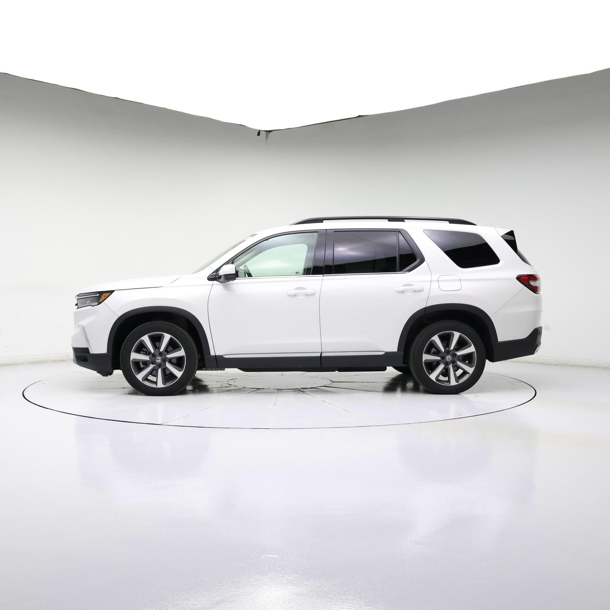 Thumbnail: 2025 Honda Pilot - 3