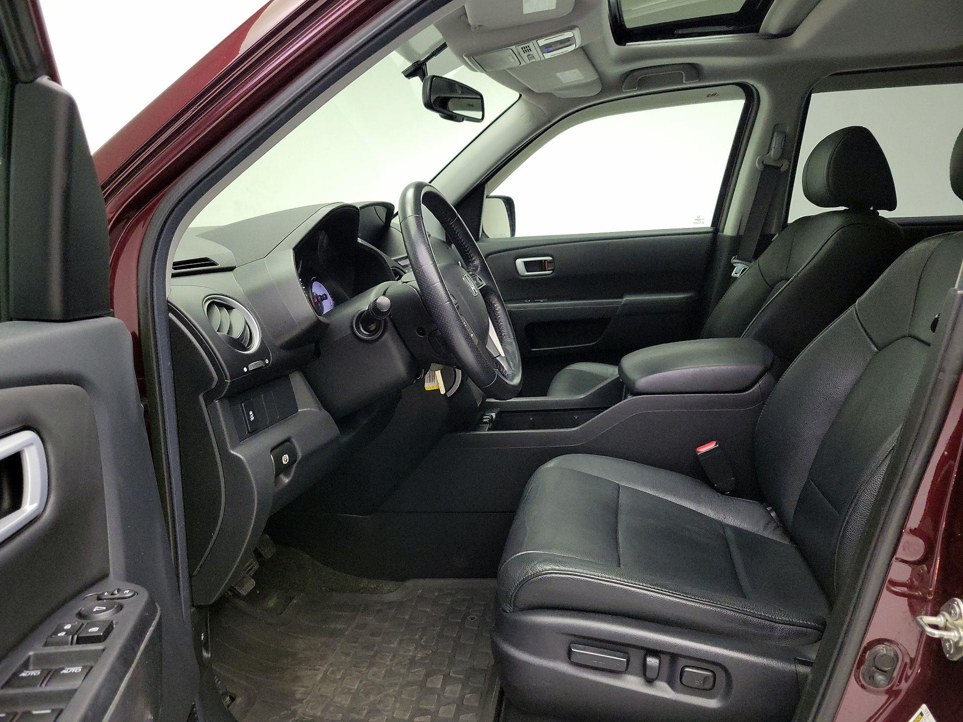 Thumbnail: 2014 Honda Pilot - 11