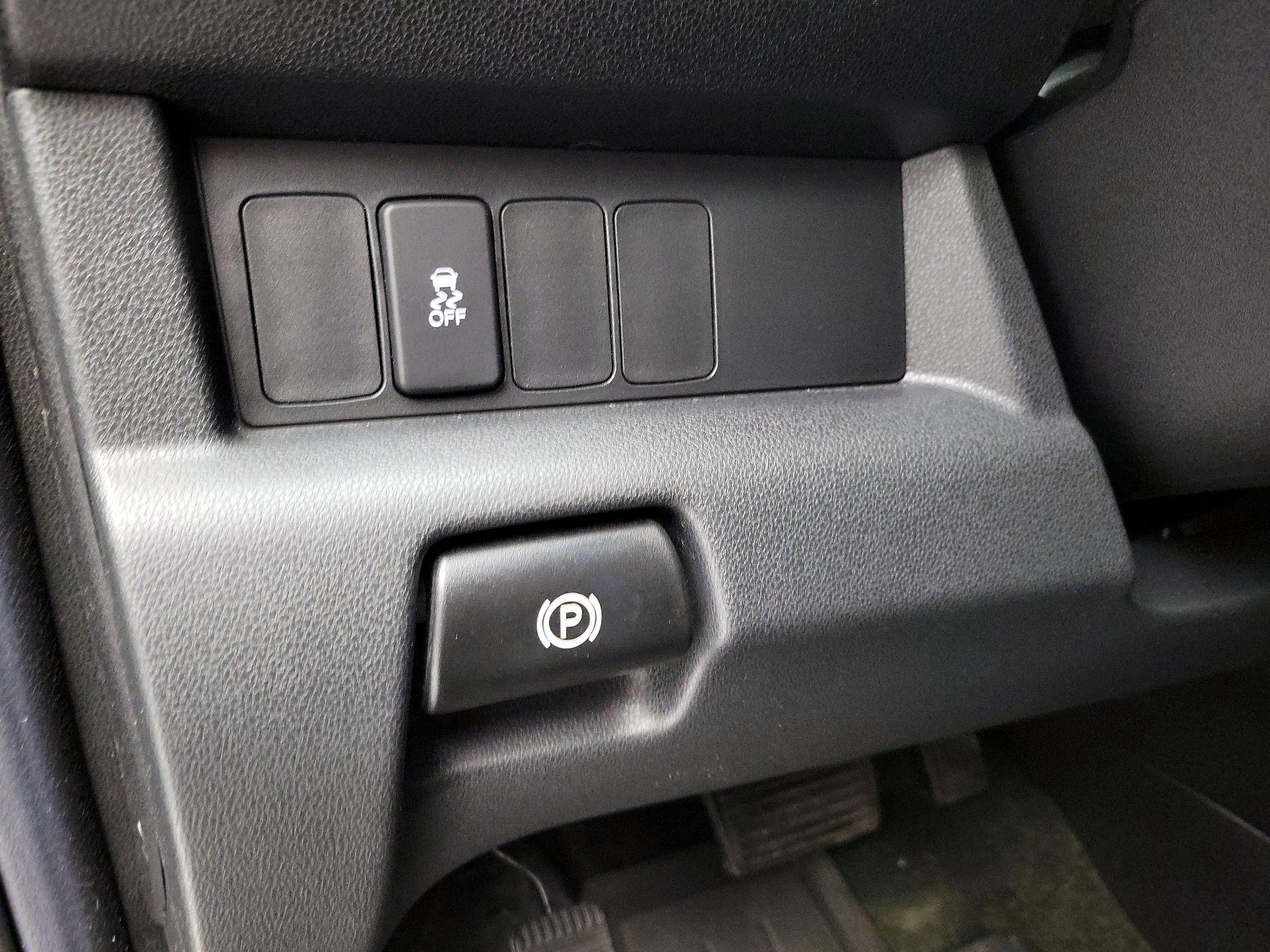 Thumbnail: 2014 Honda Pilot - 13