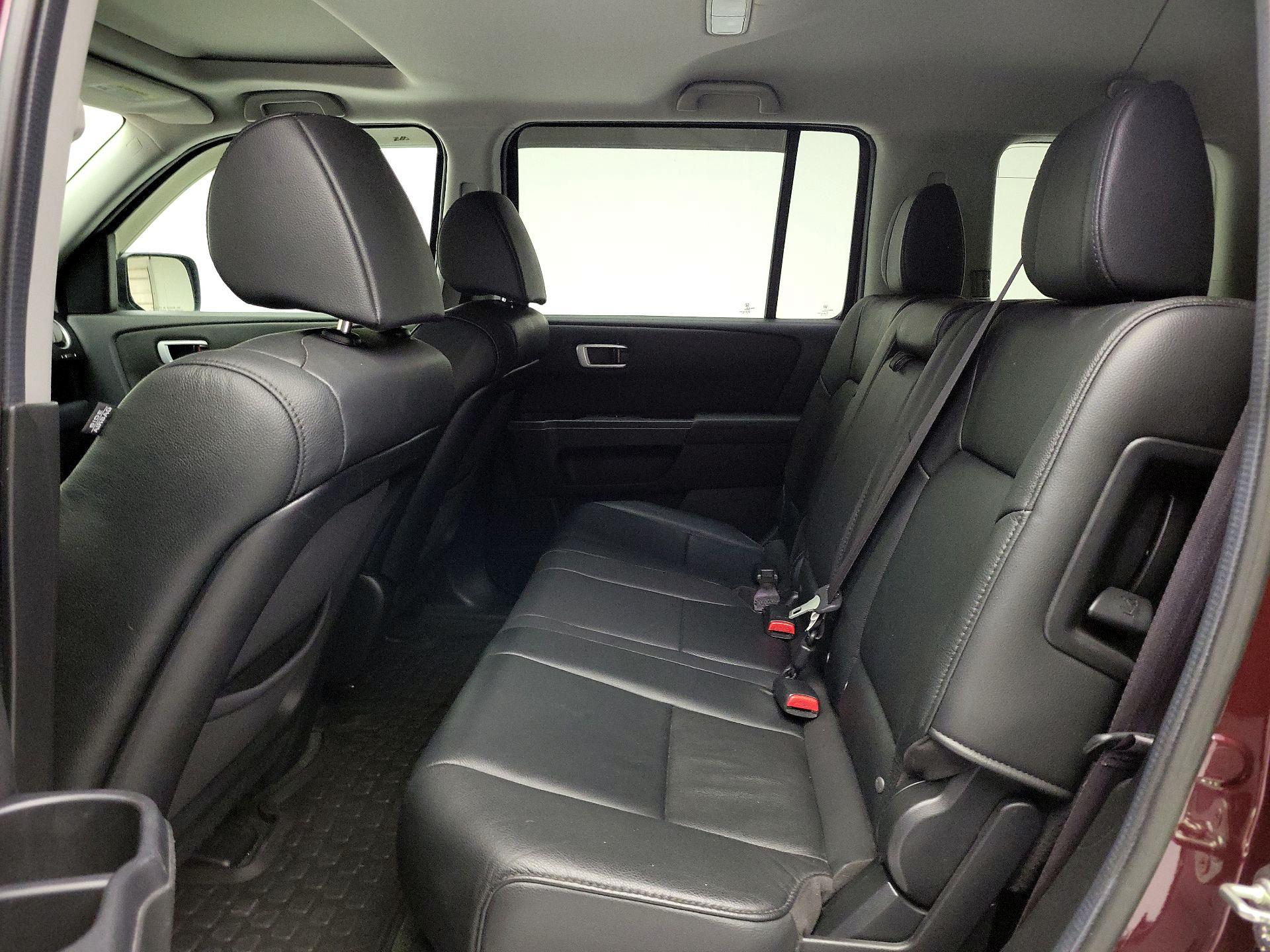 Thumbnail: 2014 Honda Pilot - 20