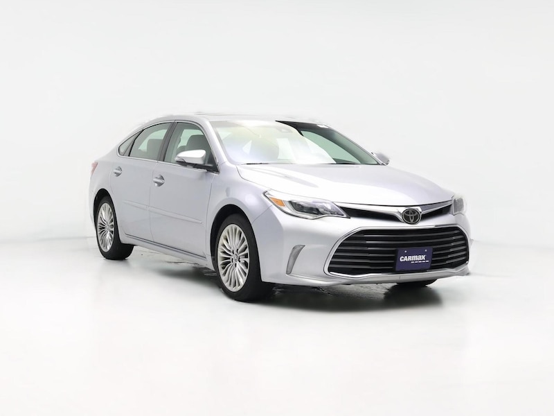 2018 Toyota Avalon Limited -
                  Lexington, KY