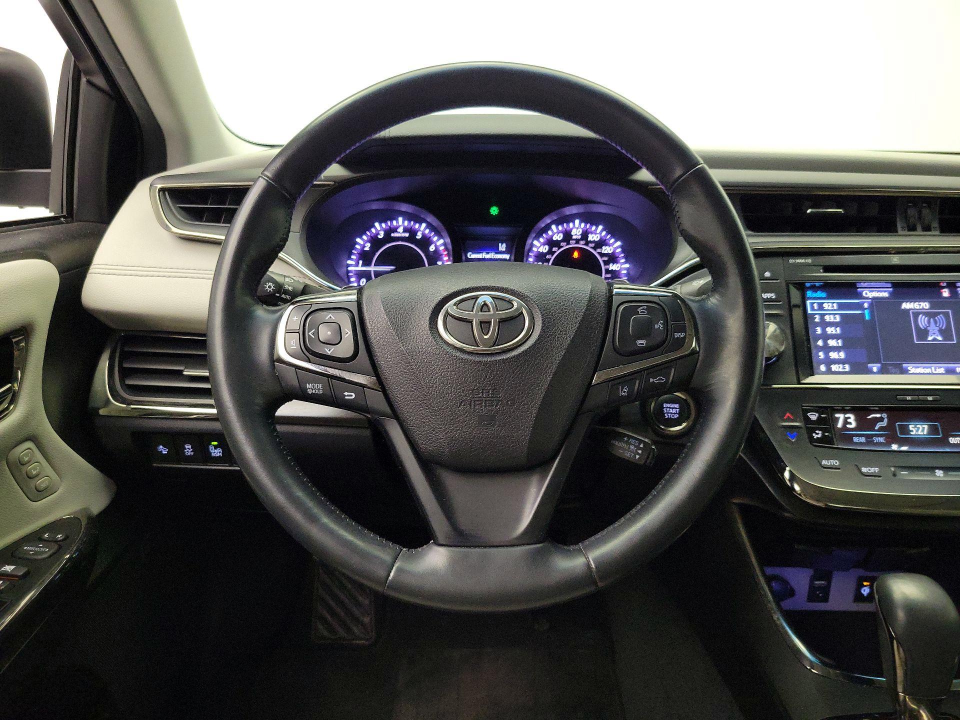 Thumbnail: 2018 Toyota Avalon - 10