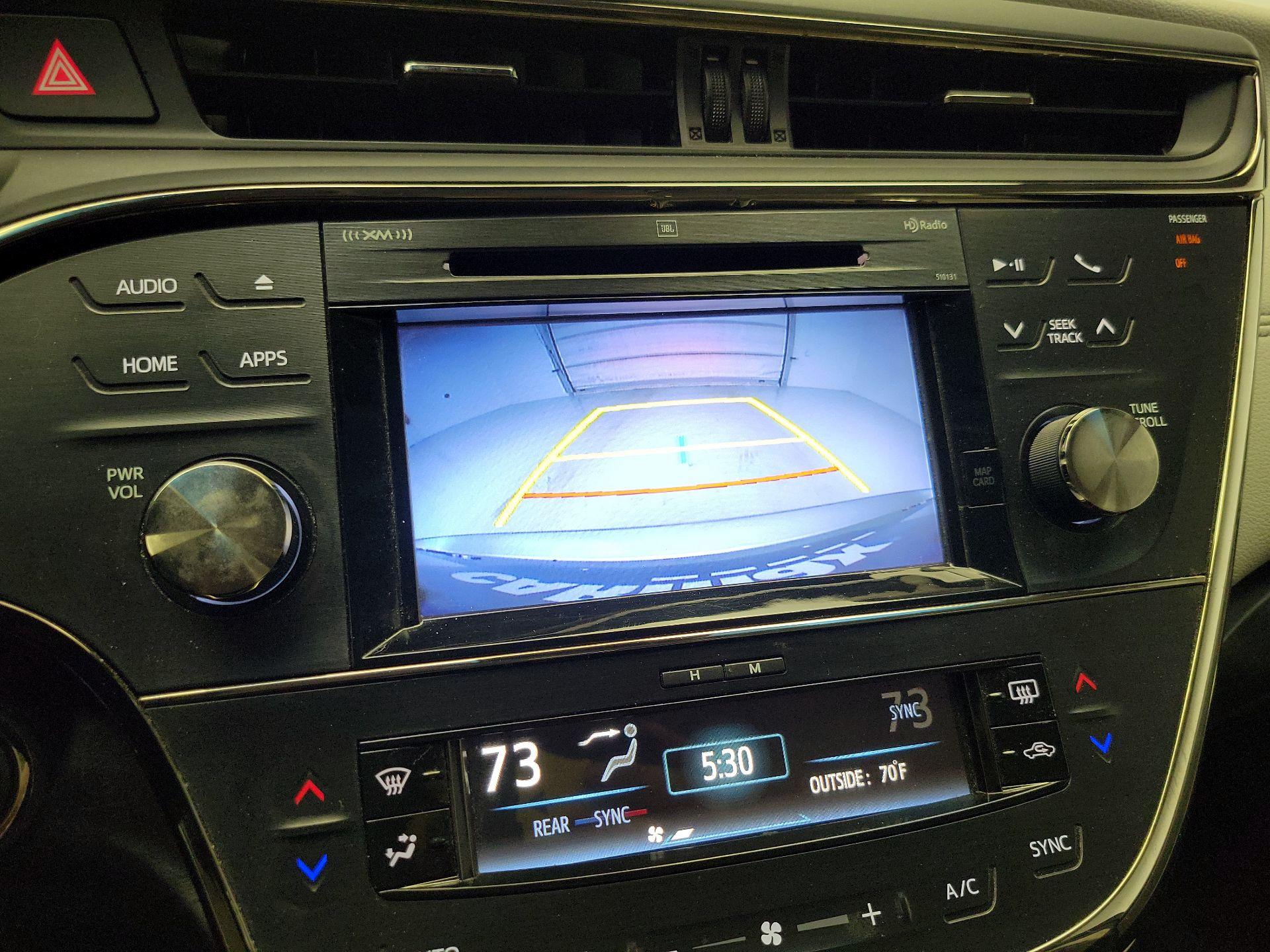 Thumbnail: 2018 Toyota Avalon - 15