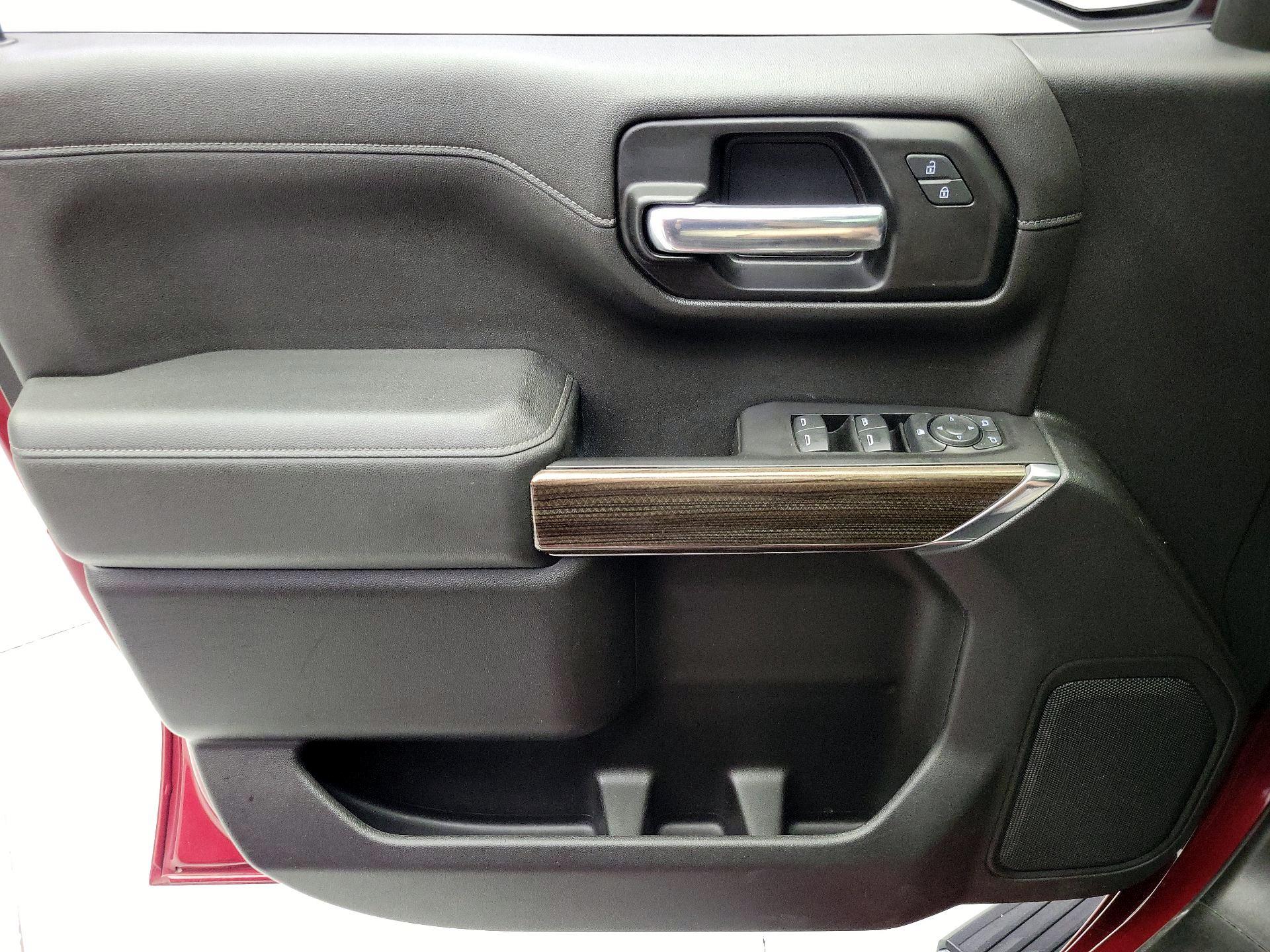 Thumbnail: 2020 Chevrolet Silverado 1500 - 12