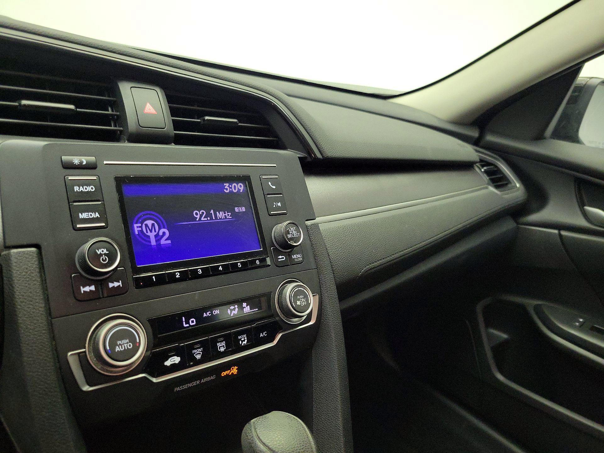 Thumbnail: 2017 Honda Civic - 15