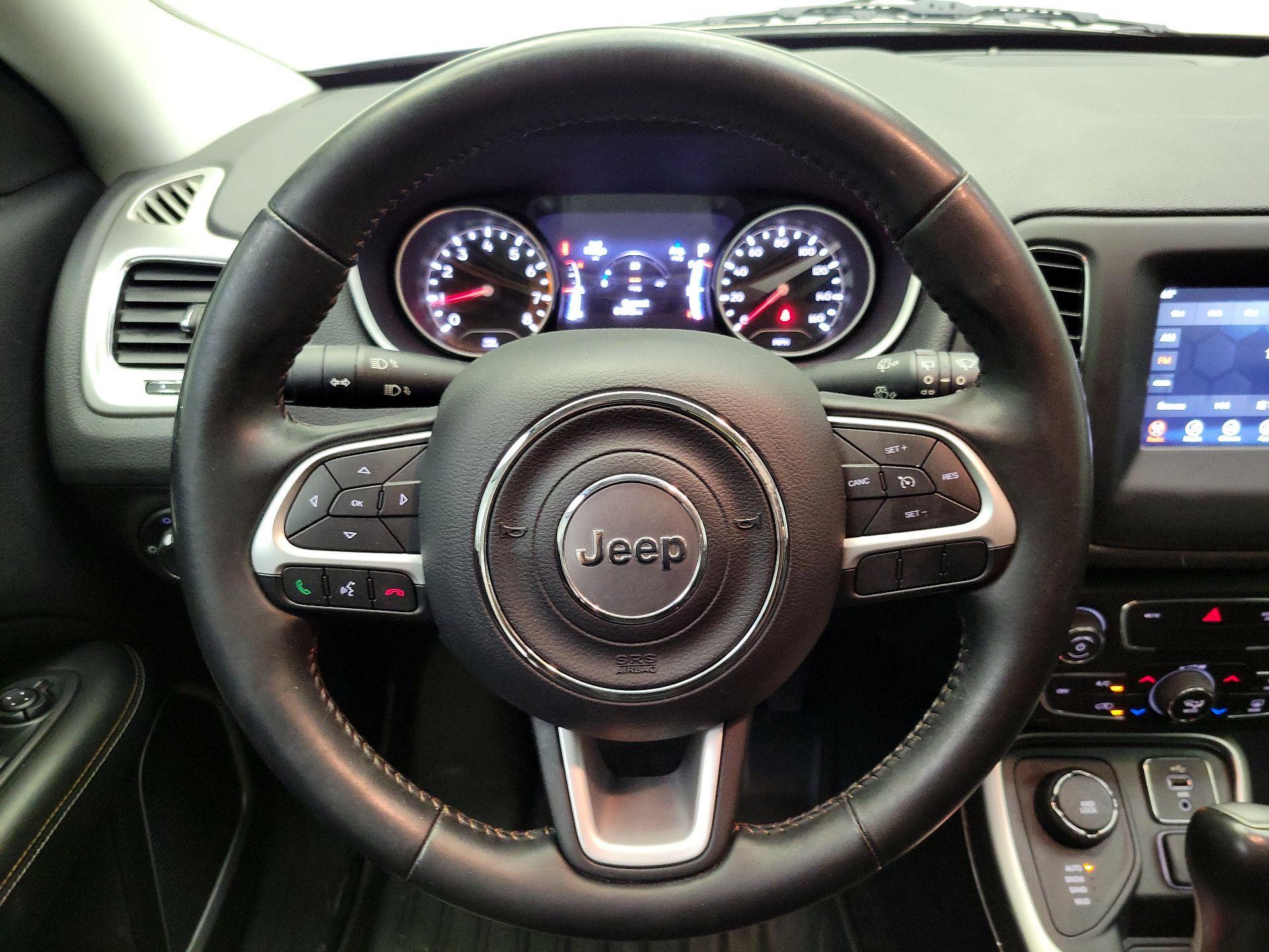 Thumbnail: 2017 Jeep Compass - 10
