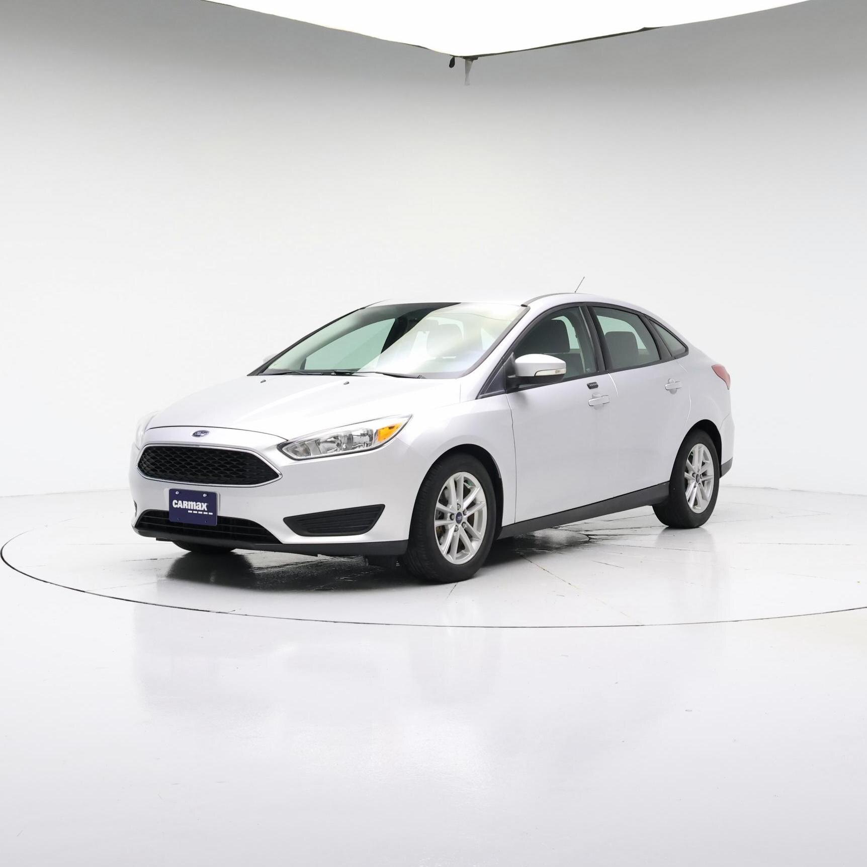 Thumbnail: 2016 Ford Focus - 4