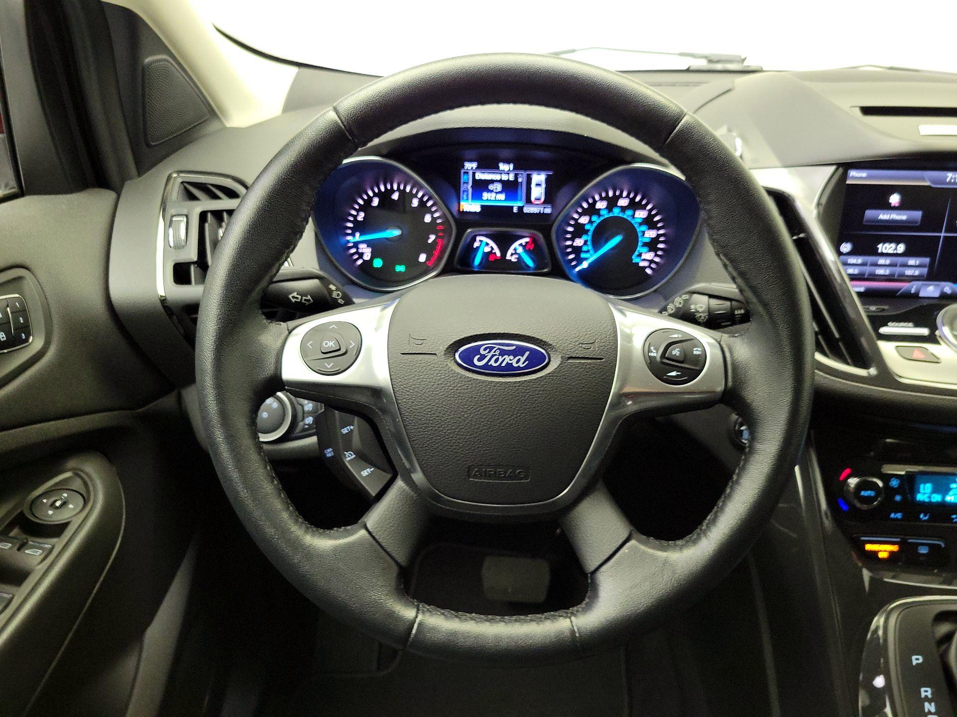 Thumbnail: 2015 Ford Escape - 10