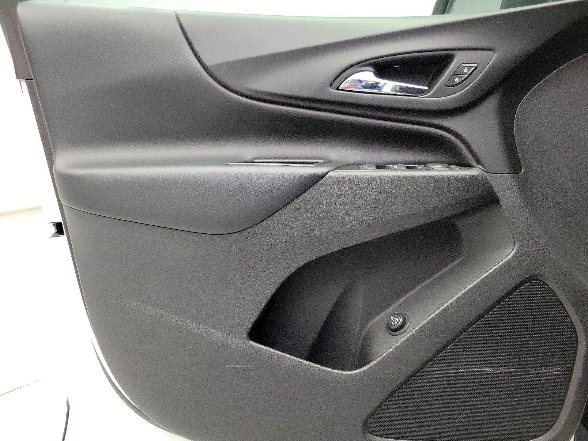 Thumbnail: 2019 Chevrolet Equinox - 12