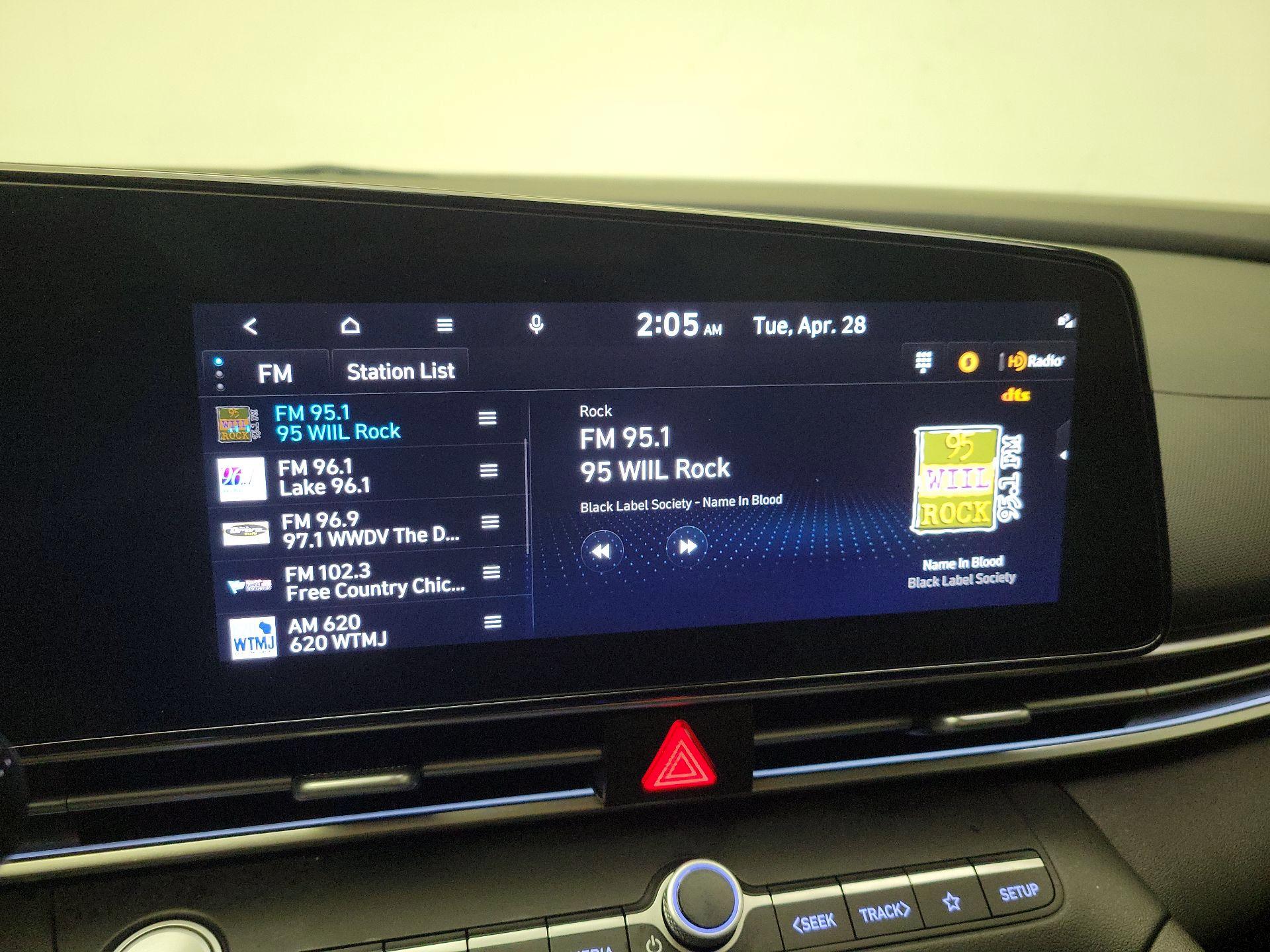 Thumbnail: 2024 Hyundai Elantra - 16