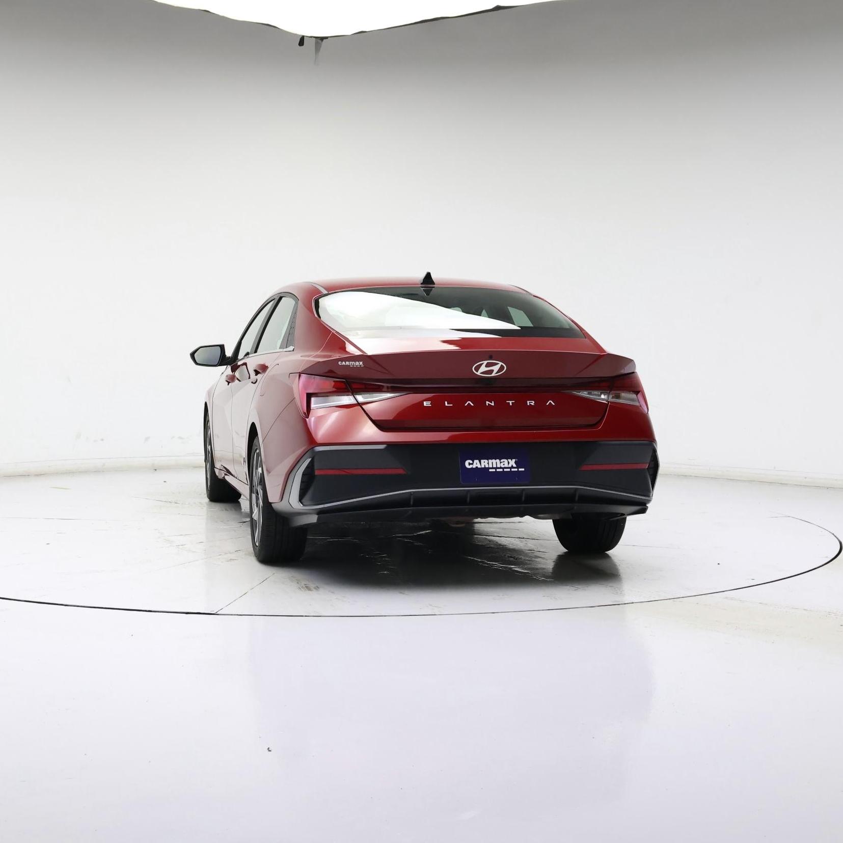 Thumbnail: 2024 Hyundai Elantra - 6