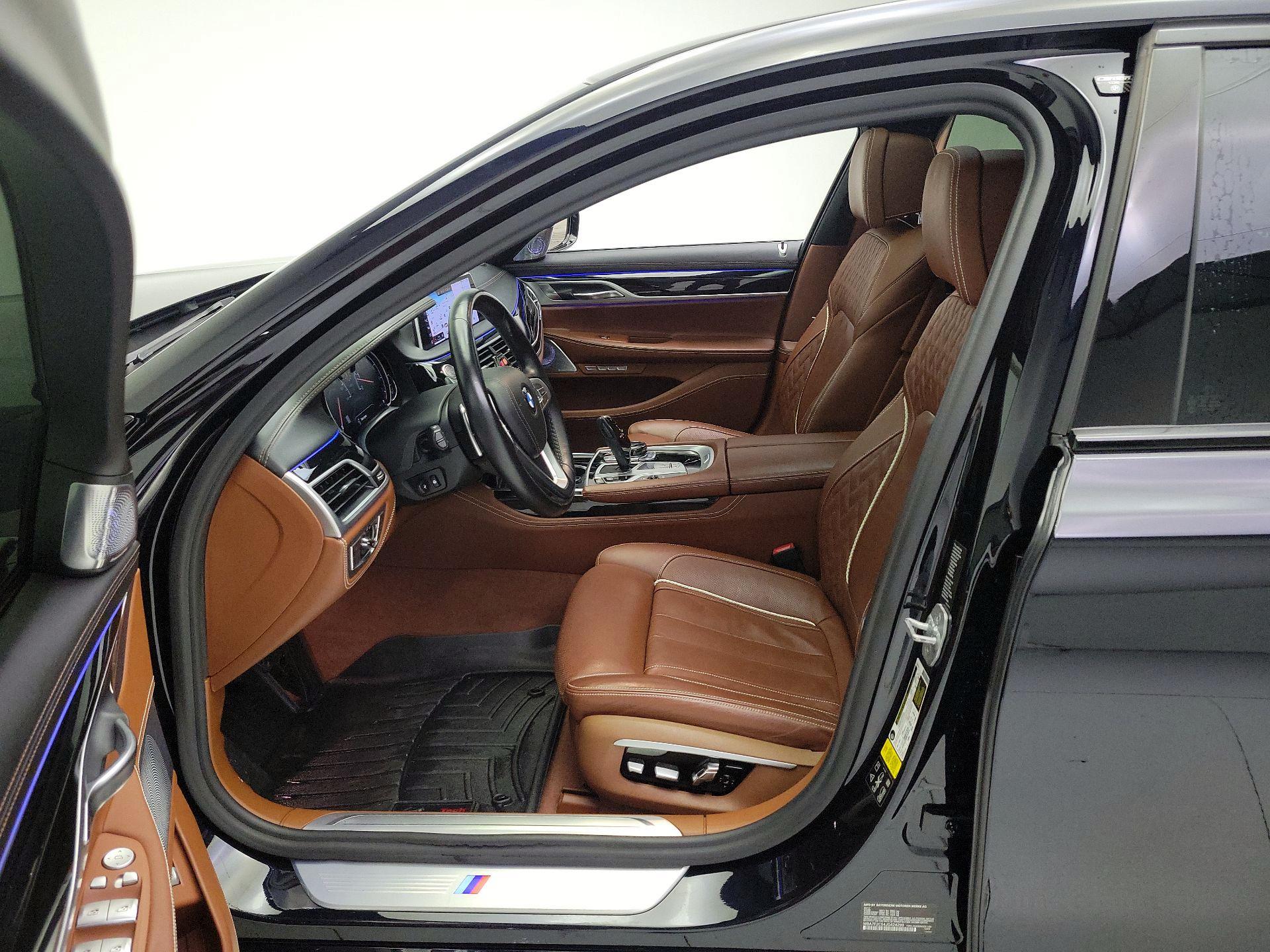 Thumbnail: 2018 BMW 7 Series - 11