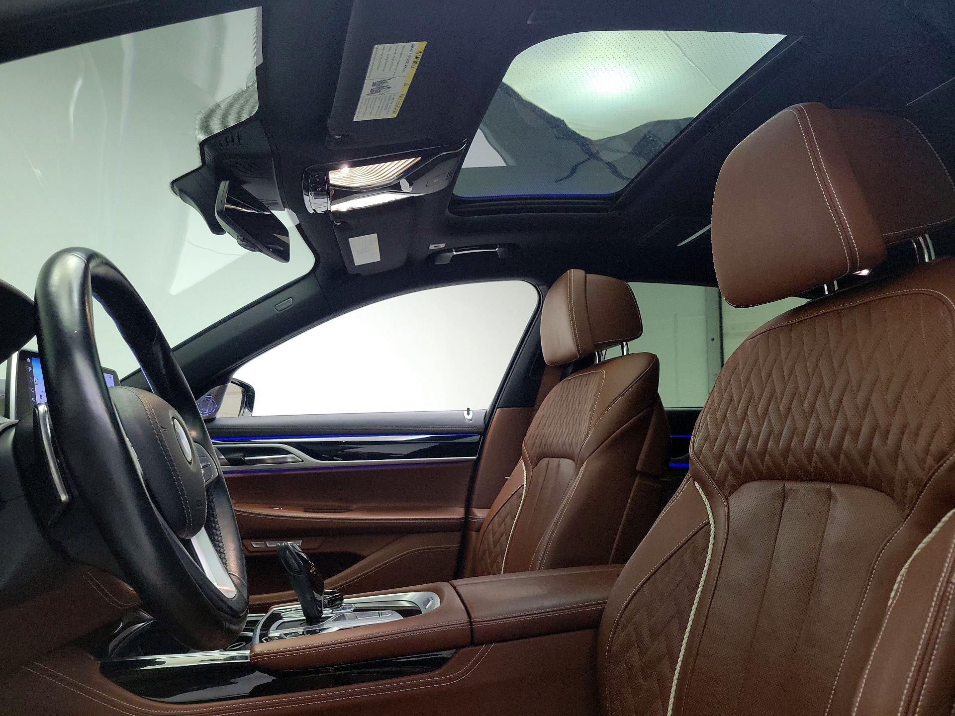 Thumbnail: 2018 BMW 7 Series - 20