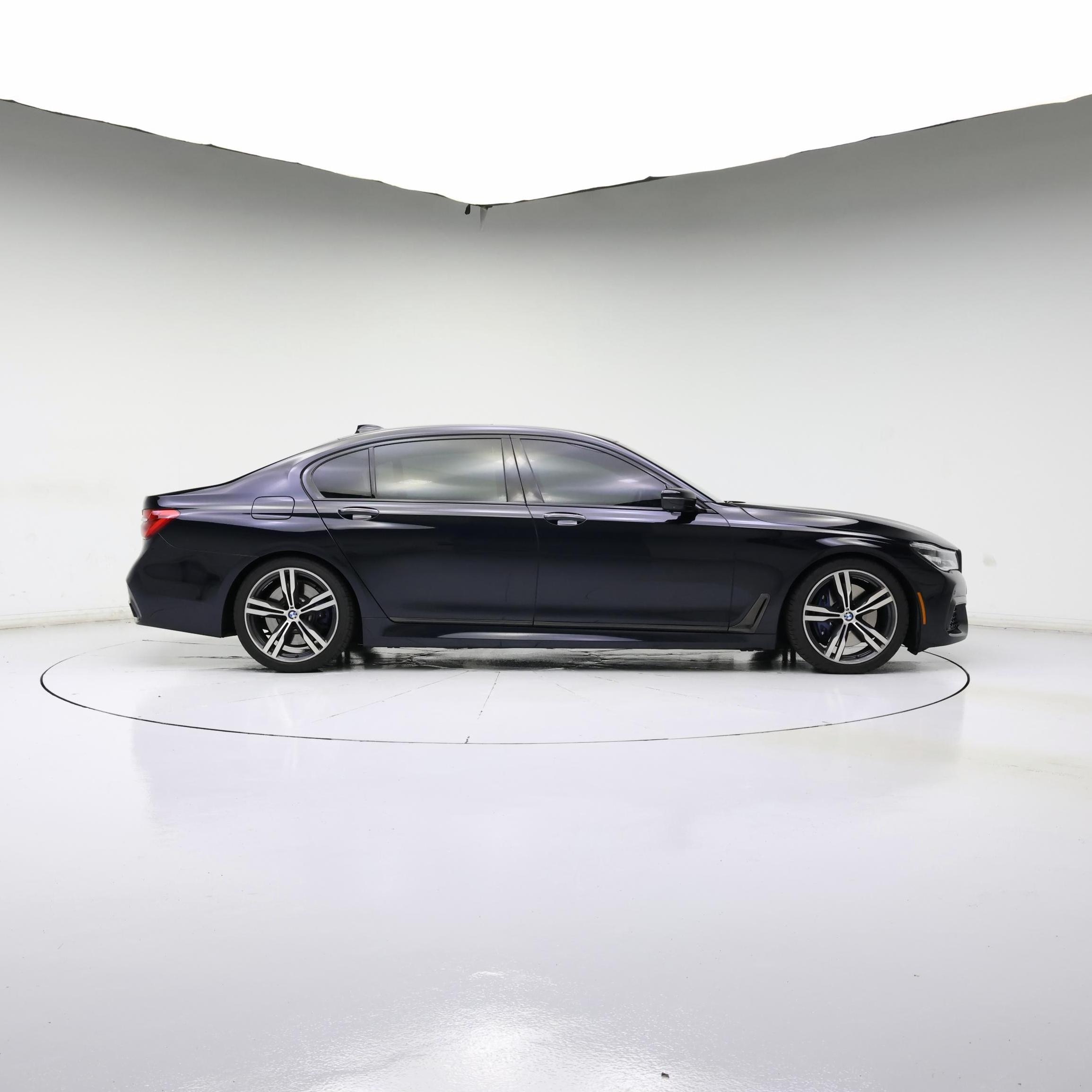 Thumbnail: 2018 BMW 7 Series - 7