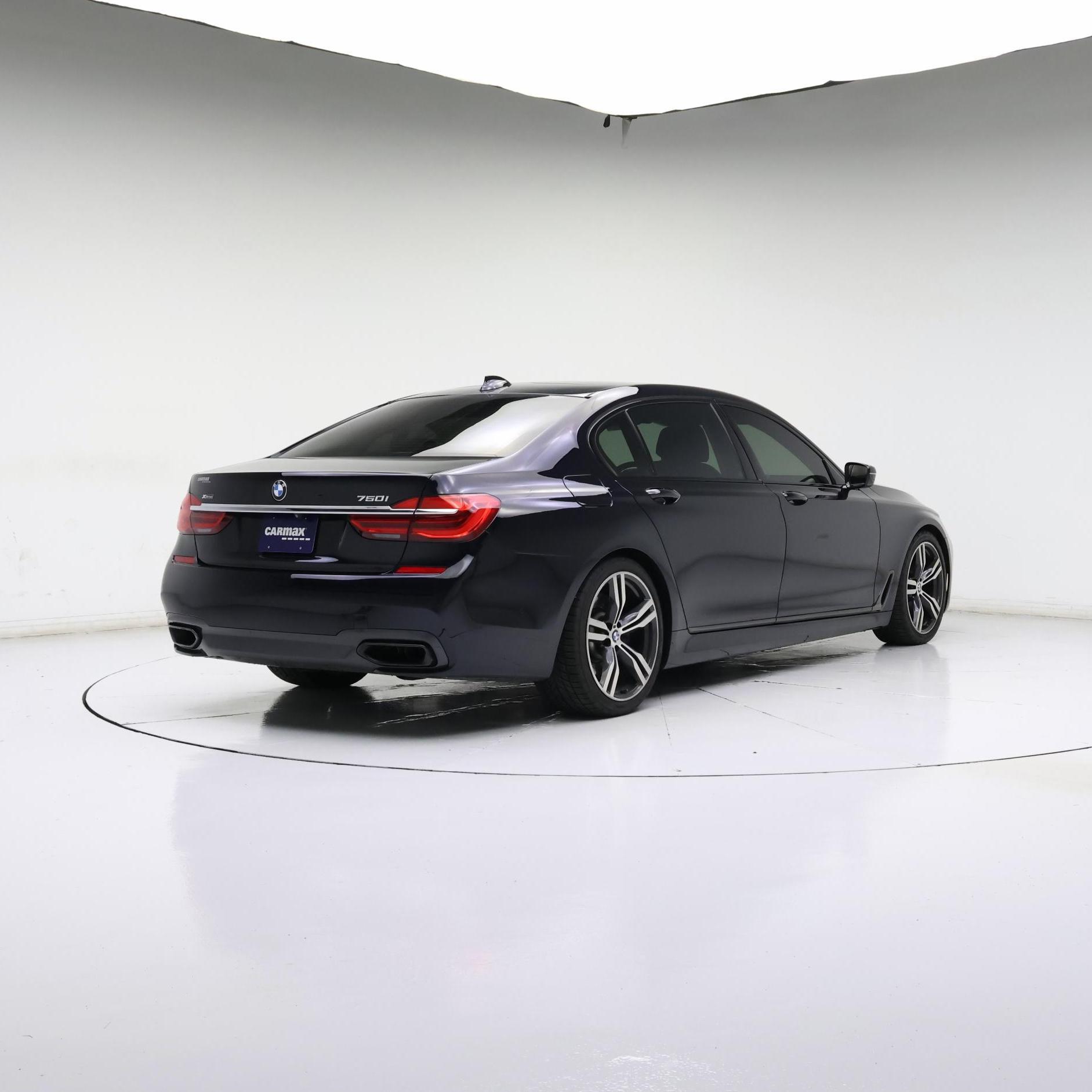 Thumbnail: 2018 BMW 7 Series - 8