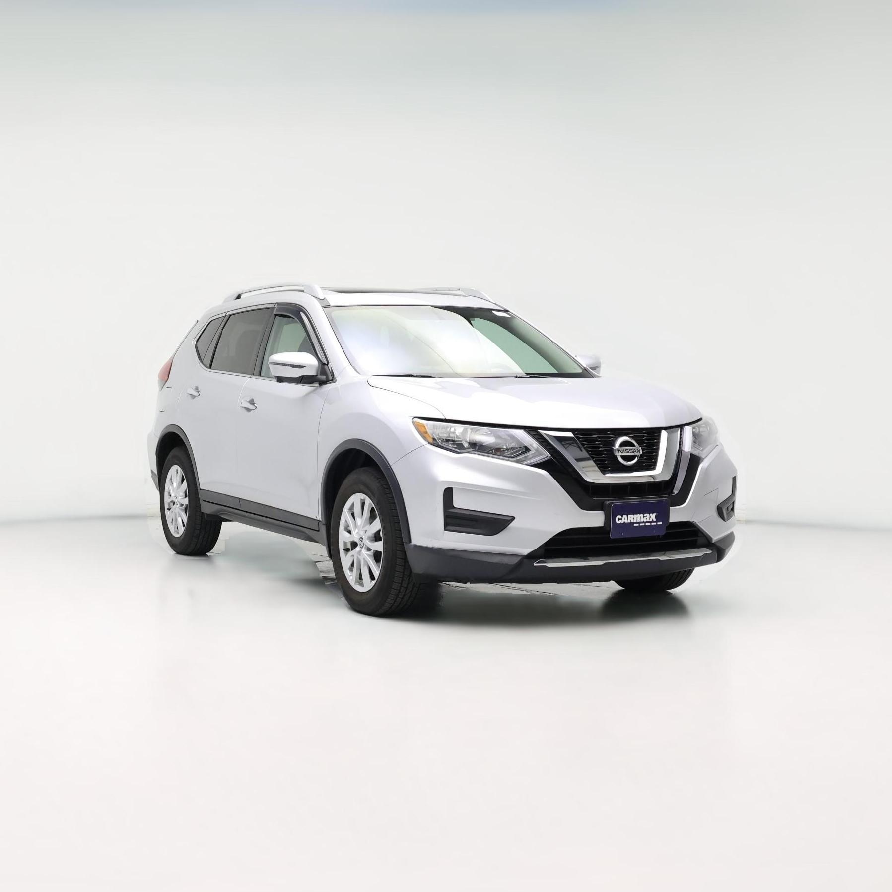 Thumbnail: 2017 Nissan Rogue - 1
