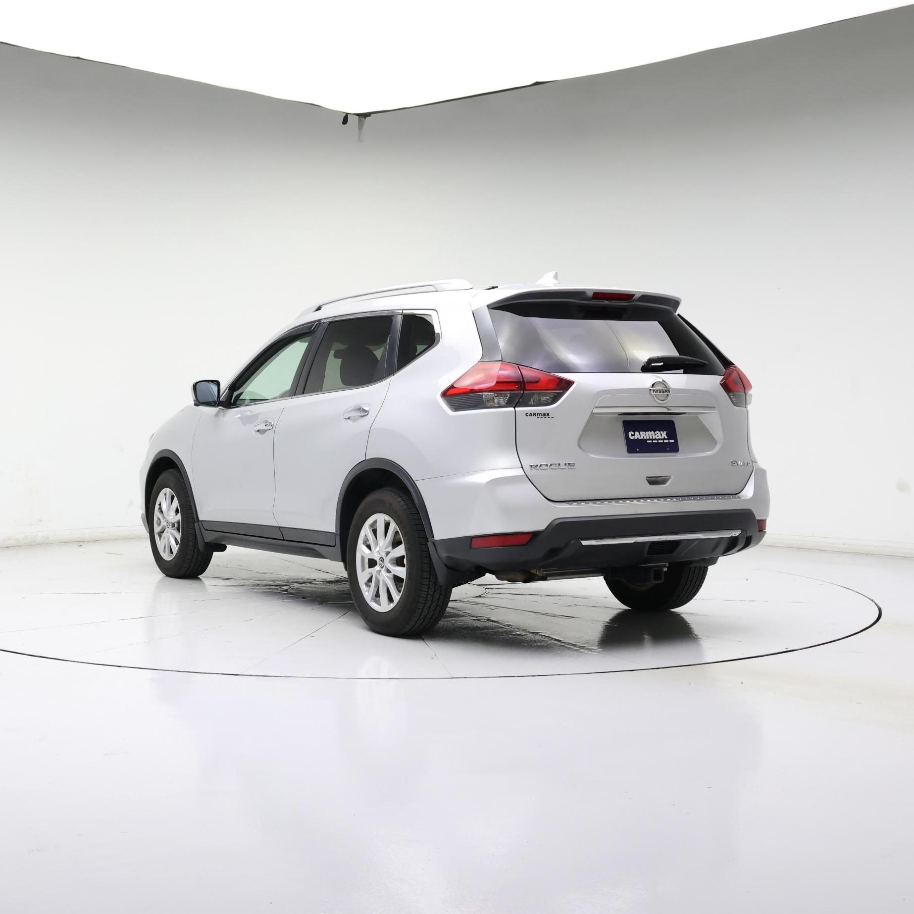 Thumbnail: 2017 Nissan Rogue - 2