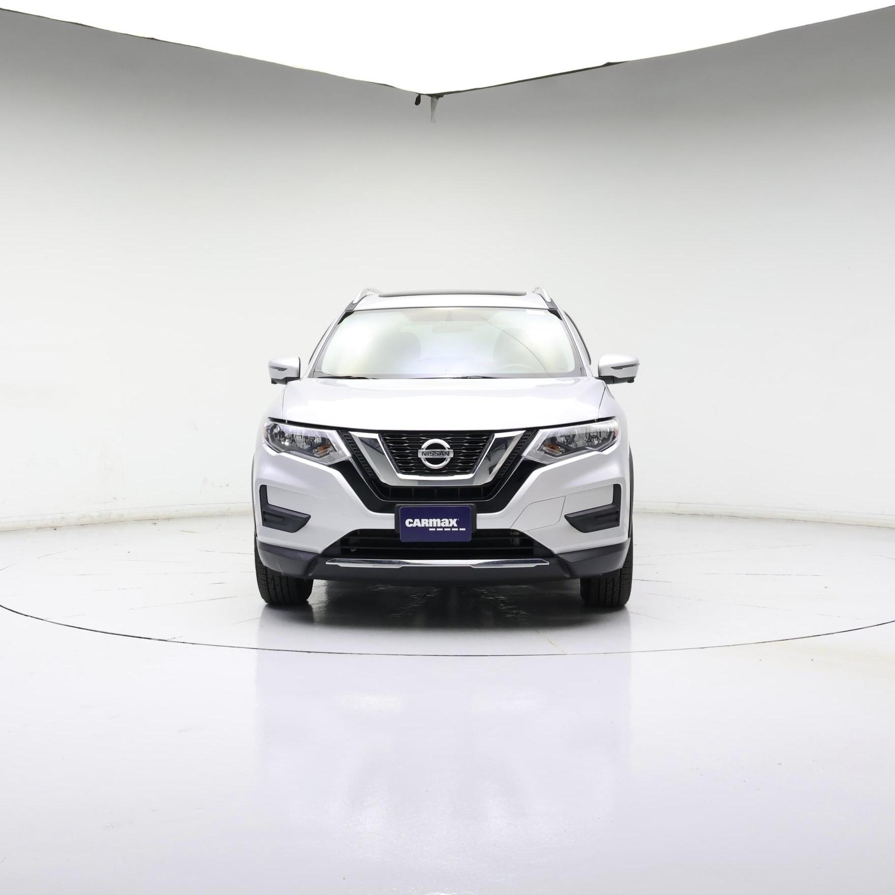Thumbnail: 2017 Nissan Rogue - 5