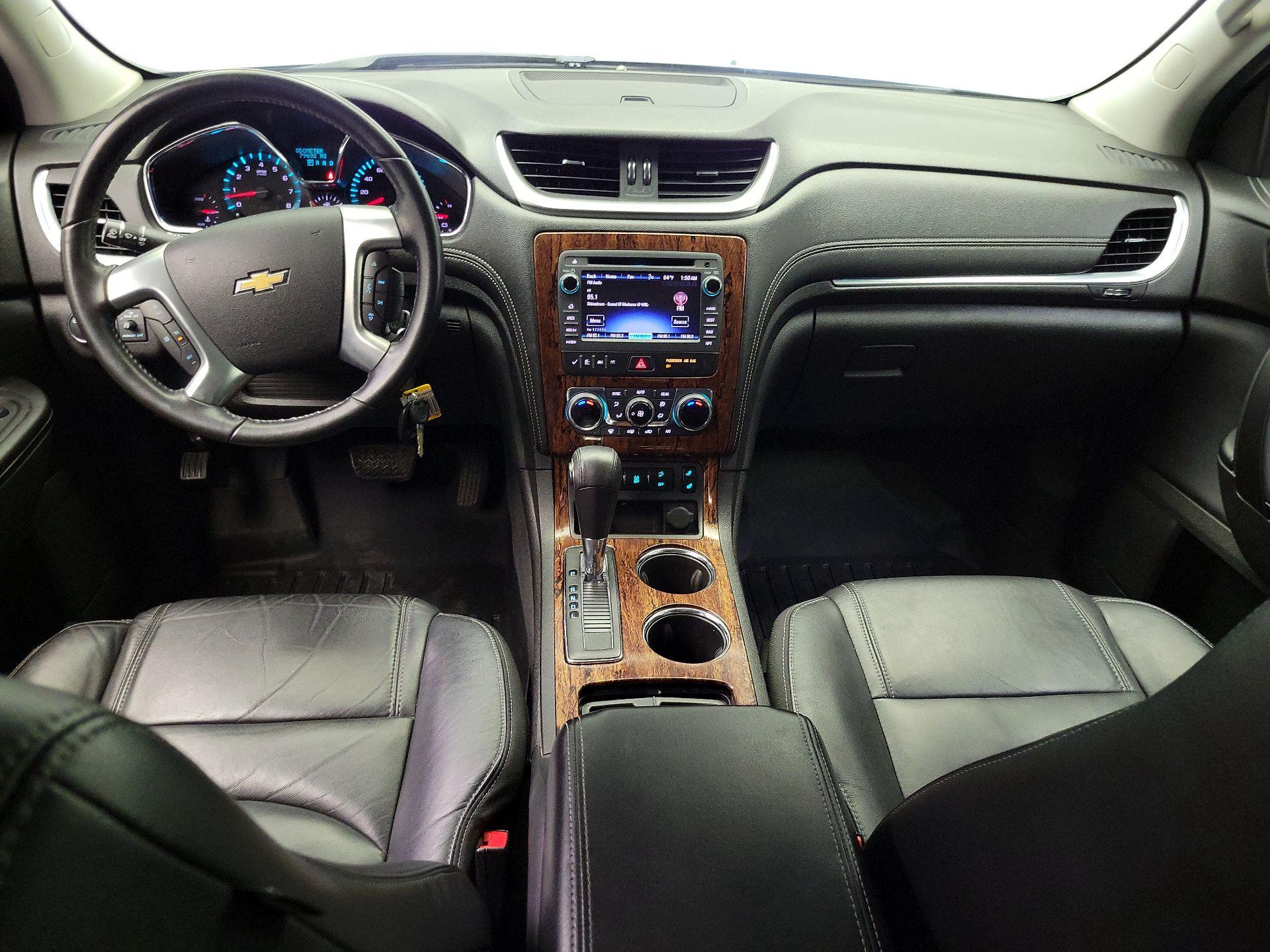Thumbnail: 2014 Chevrolet Traverse - 9