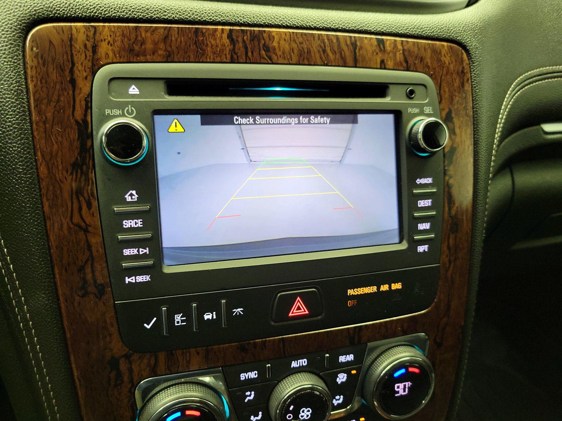 Thumbnail: 2014 Chevrolet Traverse - 15