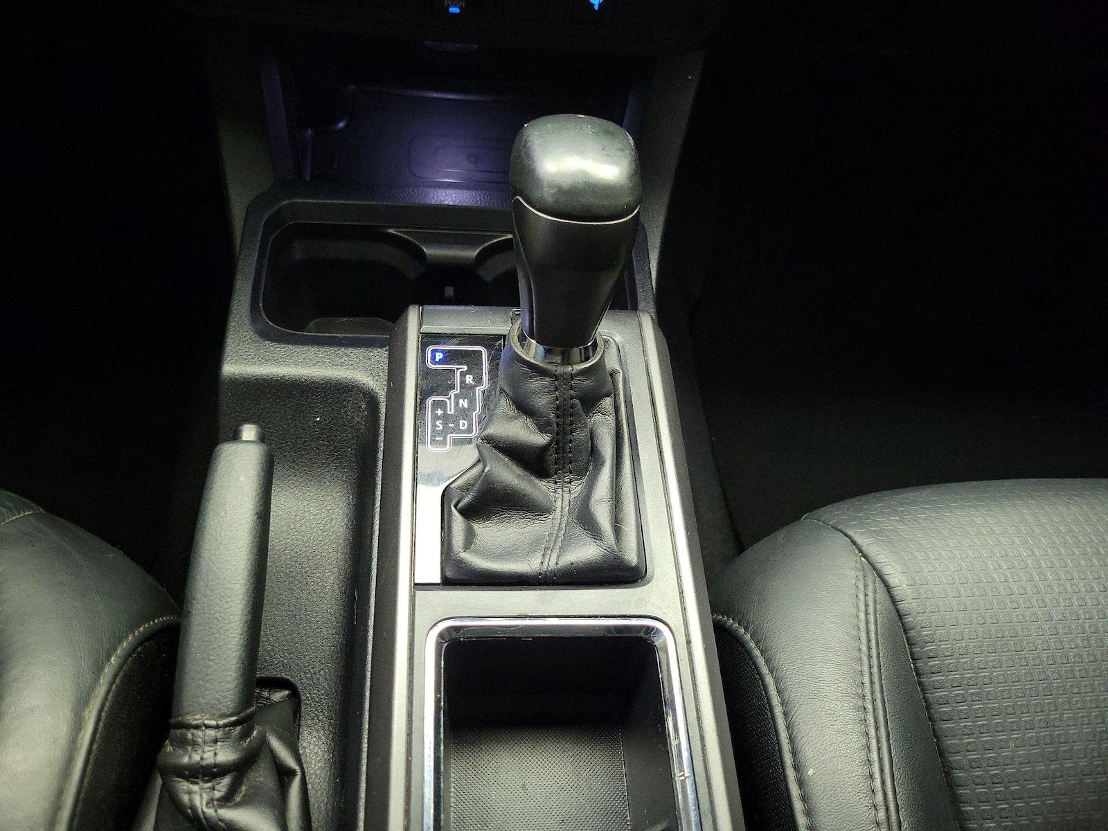 2019 Toyota Tacoma TRD Off Road - Photo 19