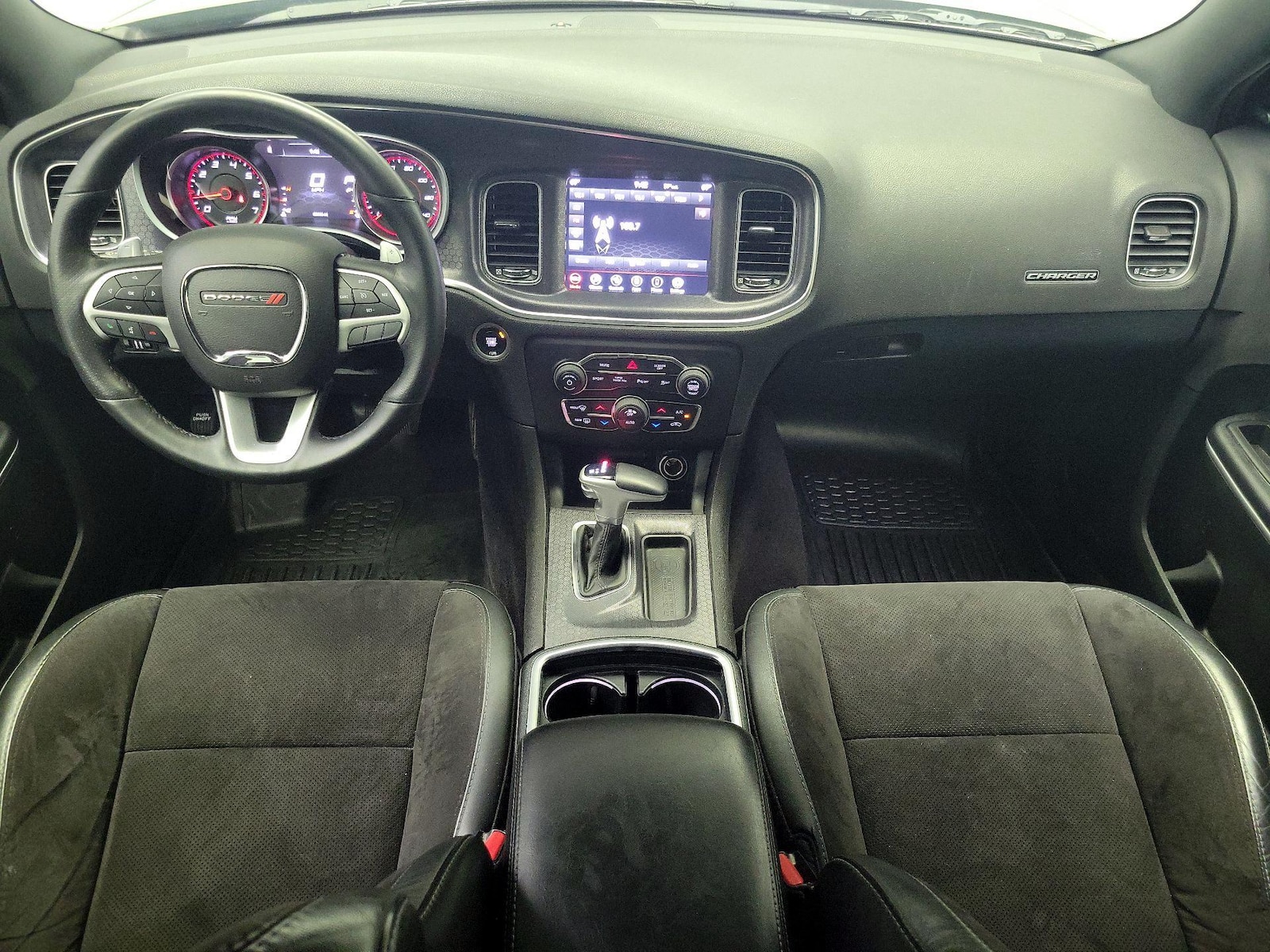 2018 Dodge Charger GT - Photo 10