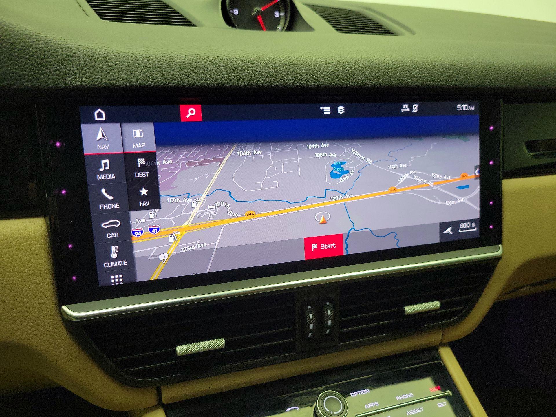 Thumbnail: 2019 Porsche Cayenne - 14