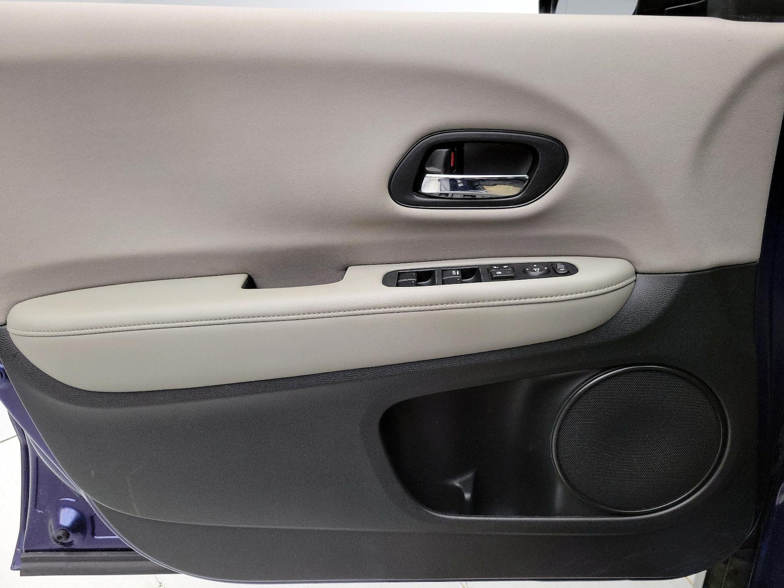 2016 Honda HR-V LX - Photo 13