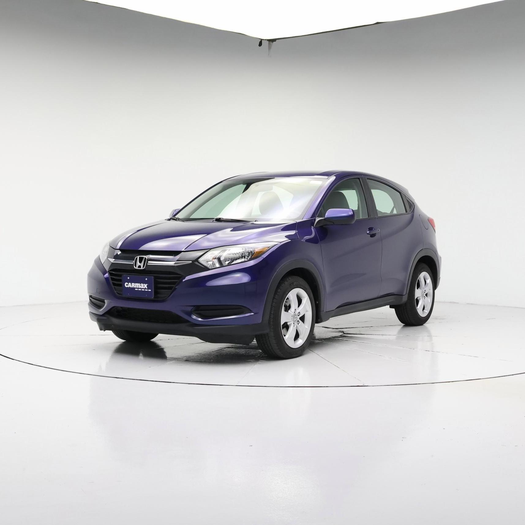 Thumbnail: 2016 Honda HR-V - 4