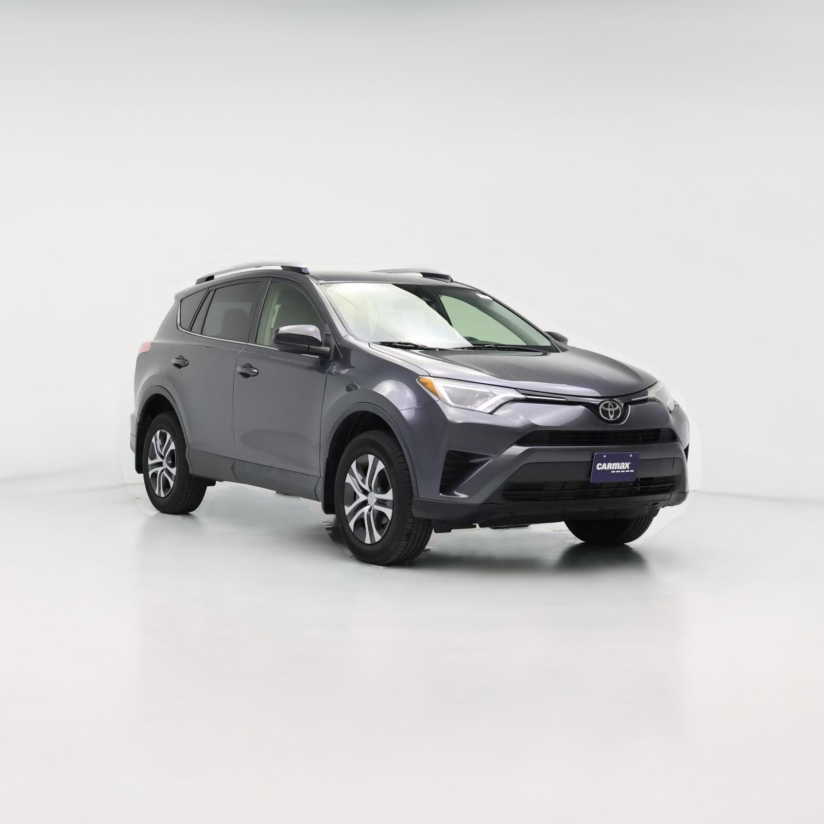 Thumbnail: 2017 Toyota RAV4 - 1