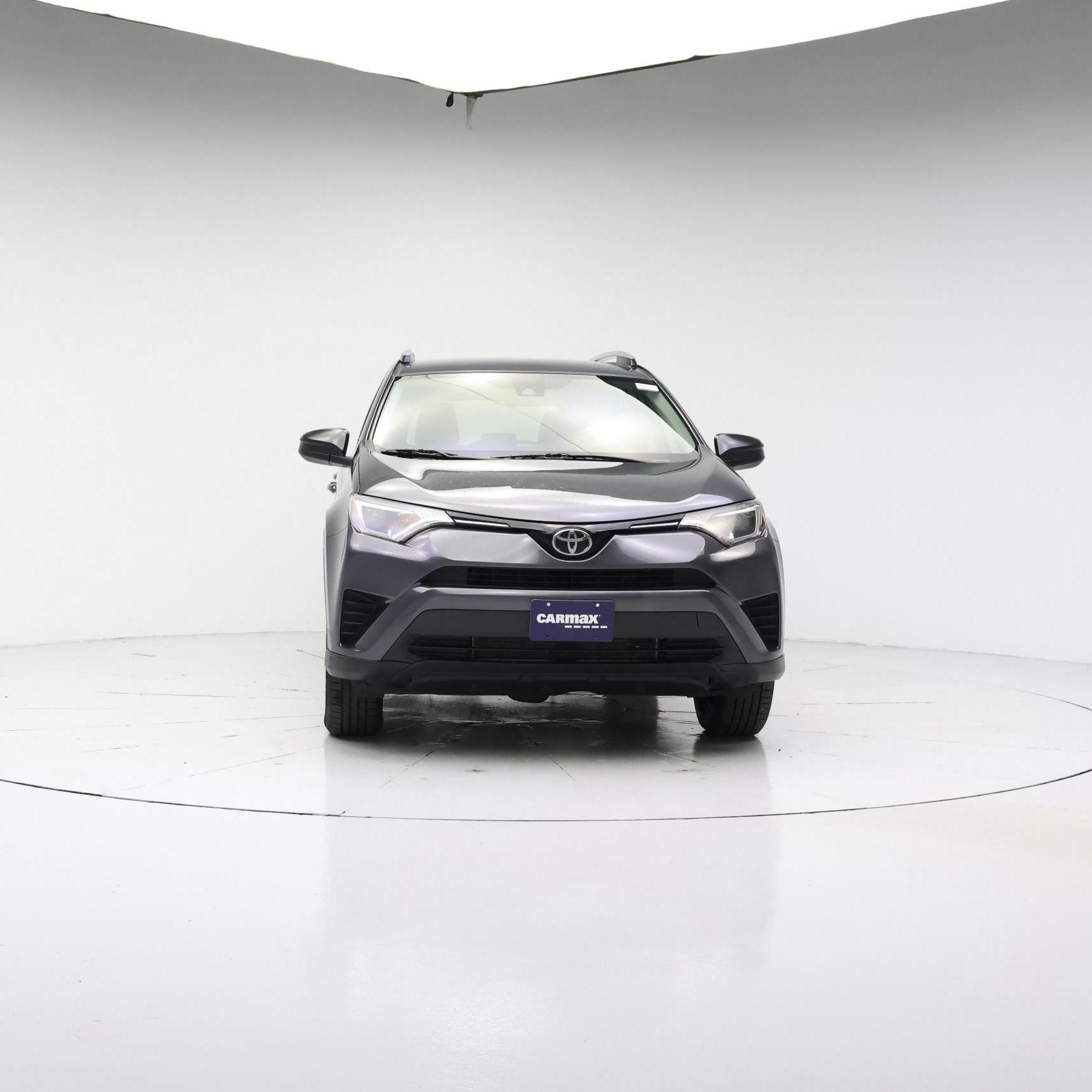 Thumbnail: 2017 Toyota RAV4 - 5