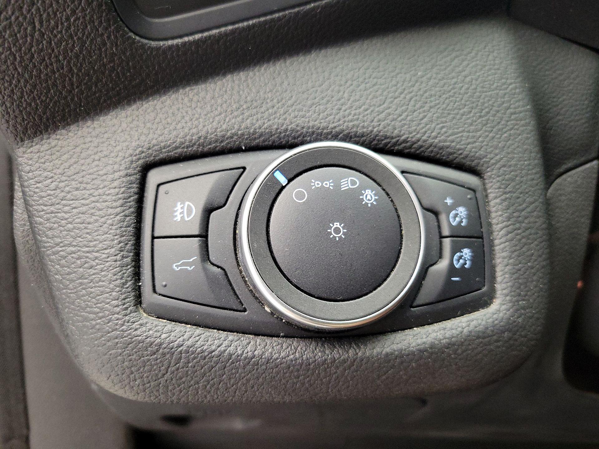 Thumbnail: 2019 Ford Escape - 13