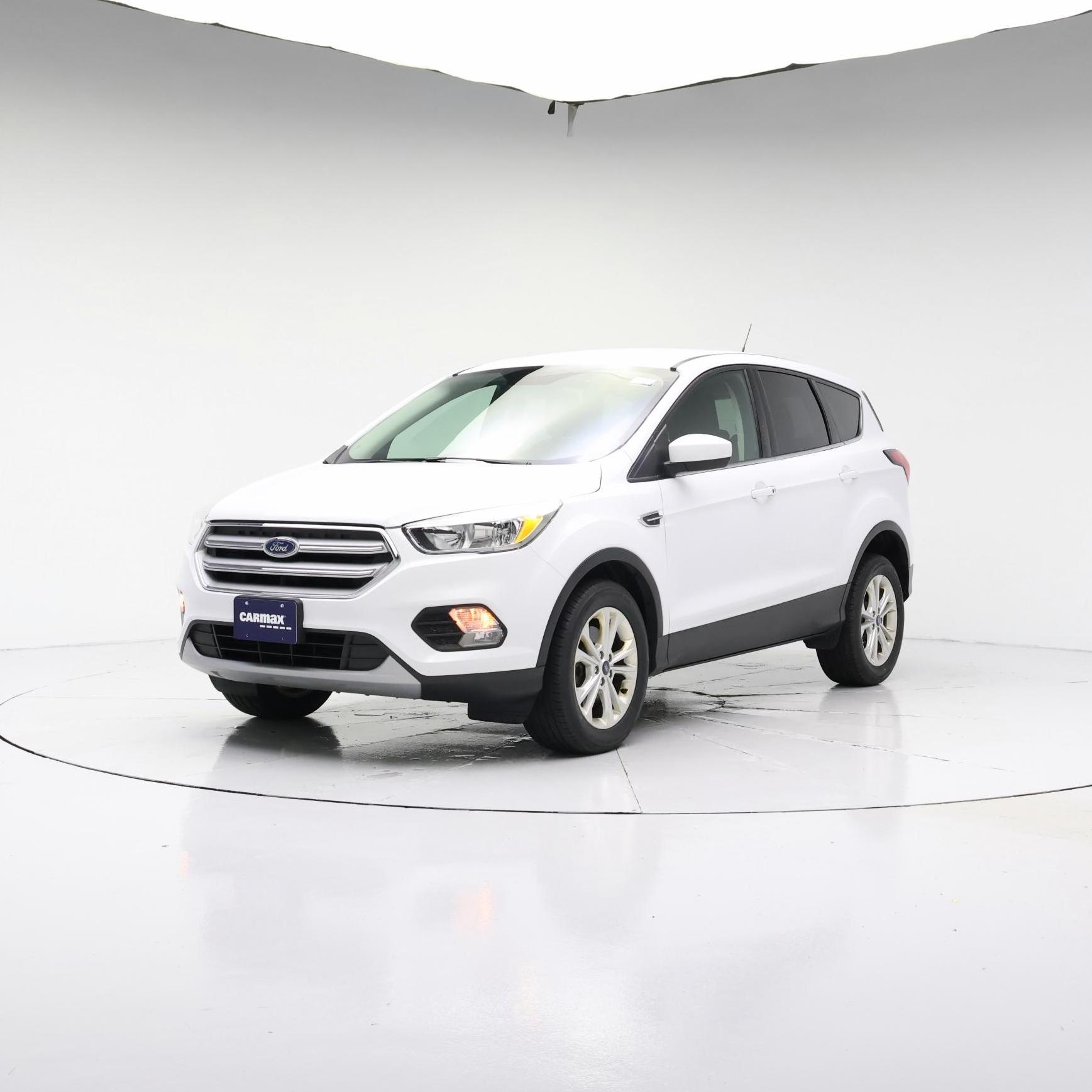 Thumbnail: 2019 Ford Escape - 4