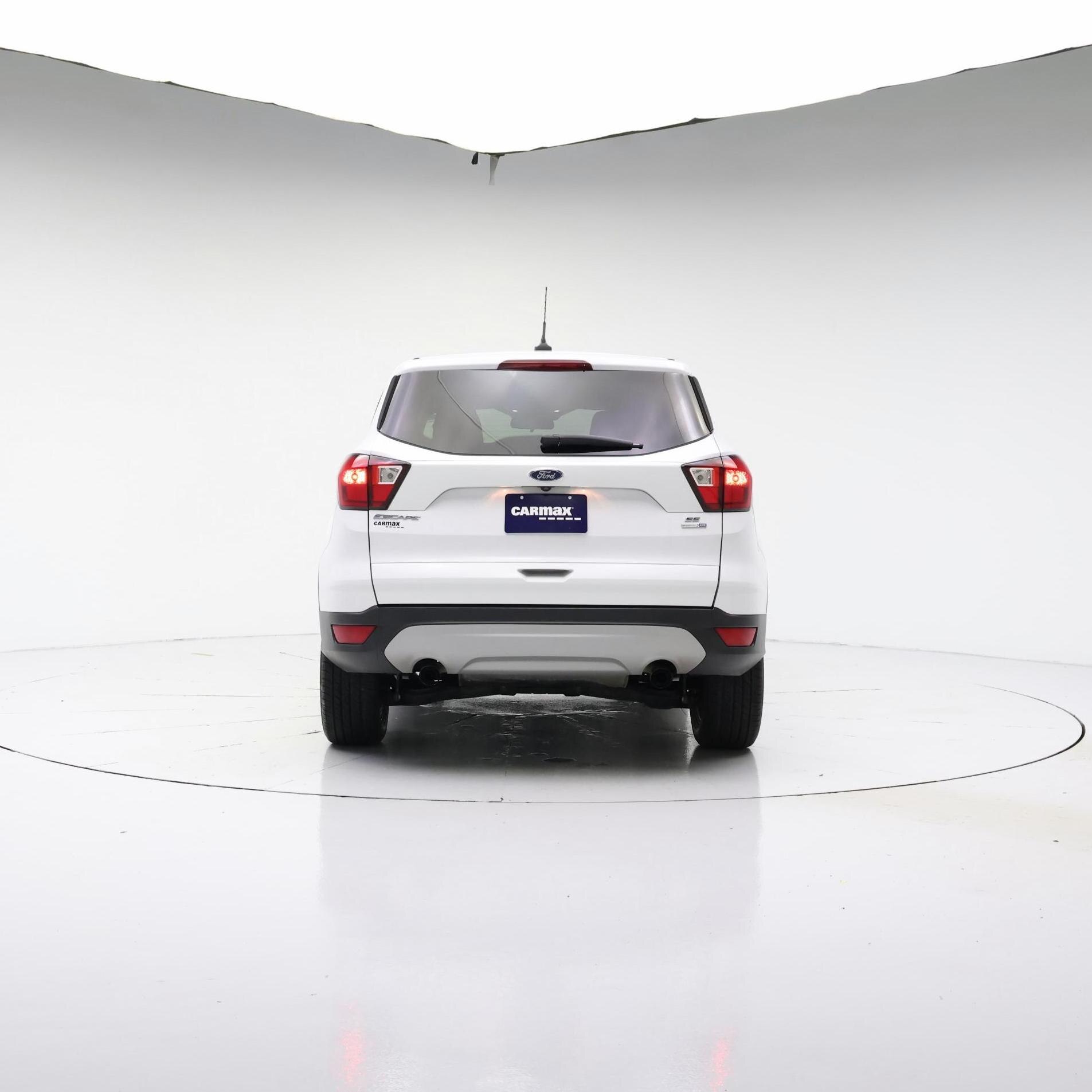 Thumbnail: 2019 Ford Escape - 6