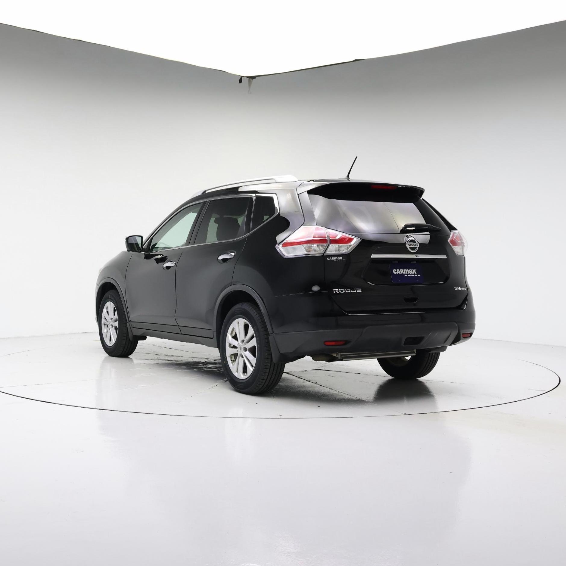 Thumbnail: 2015 Nissan Rogue - 2