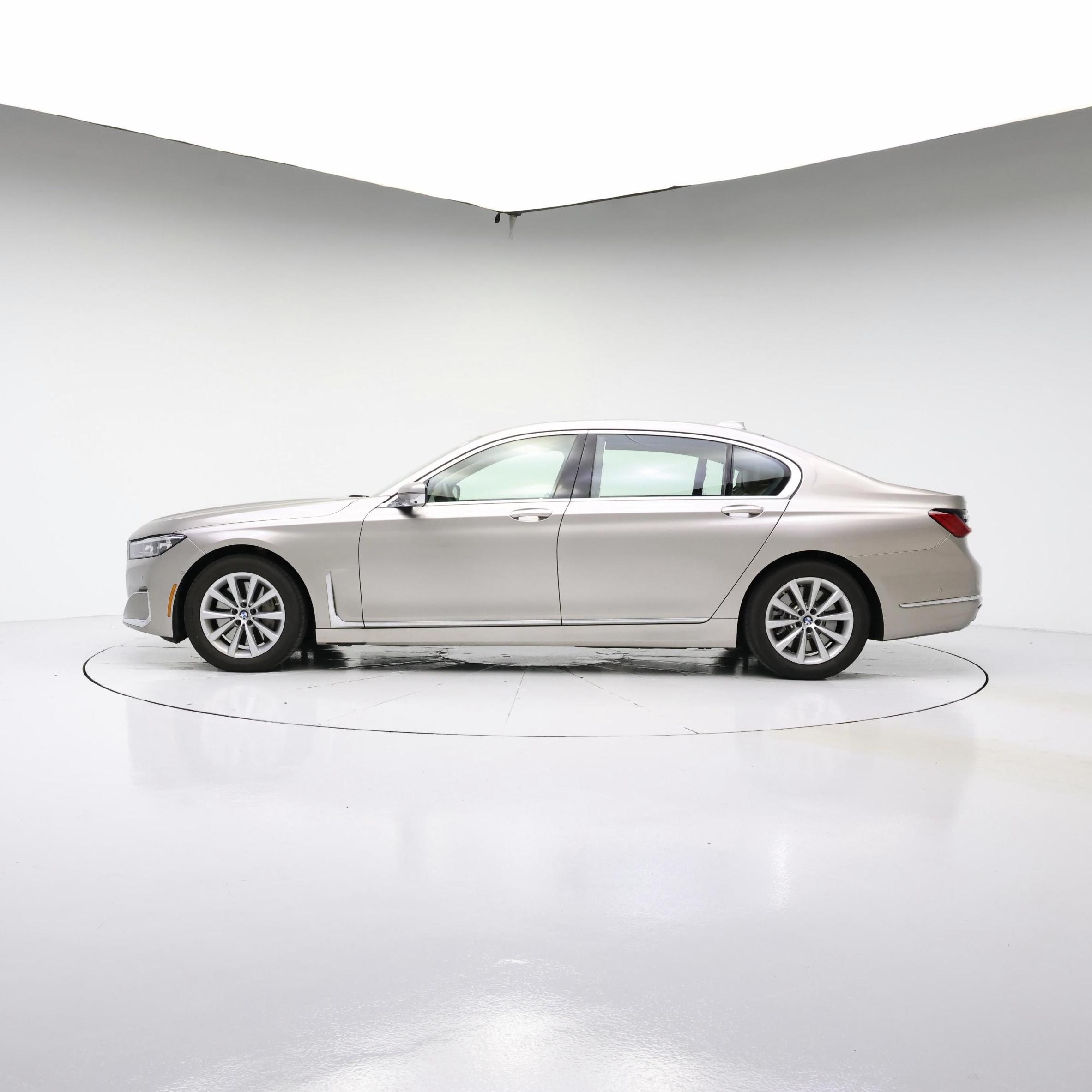 Thumbnail: 2021 BMW 7 Series - 3