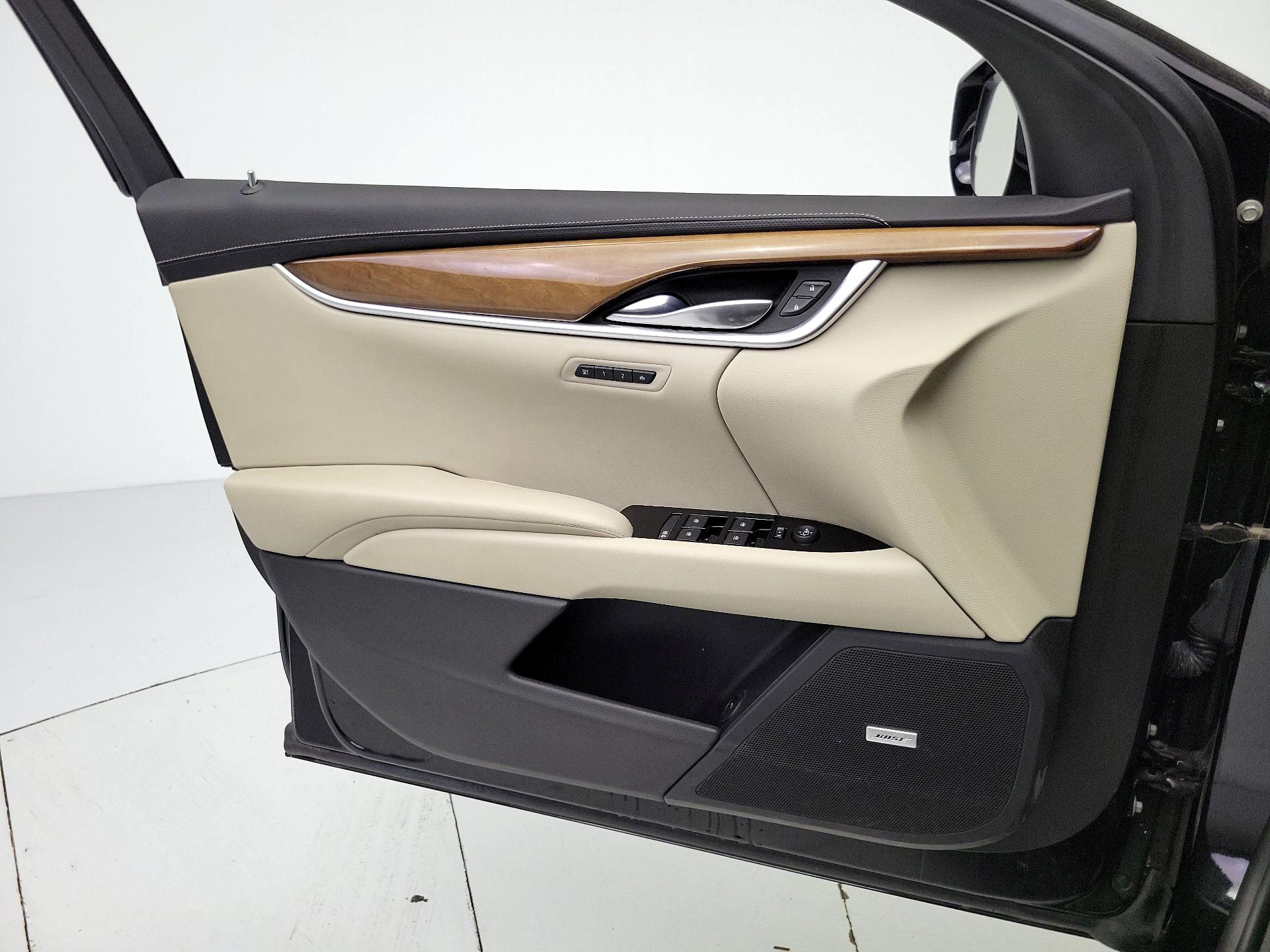 Thumbnail: 2018 Cadillac XTS - 12