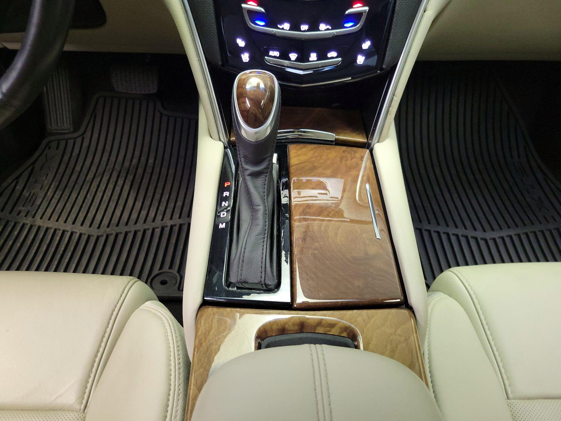 Thumbnail: 2018 Cadillac XTS - 17
