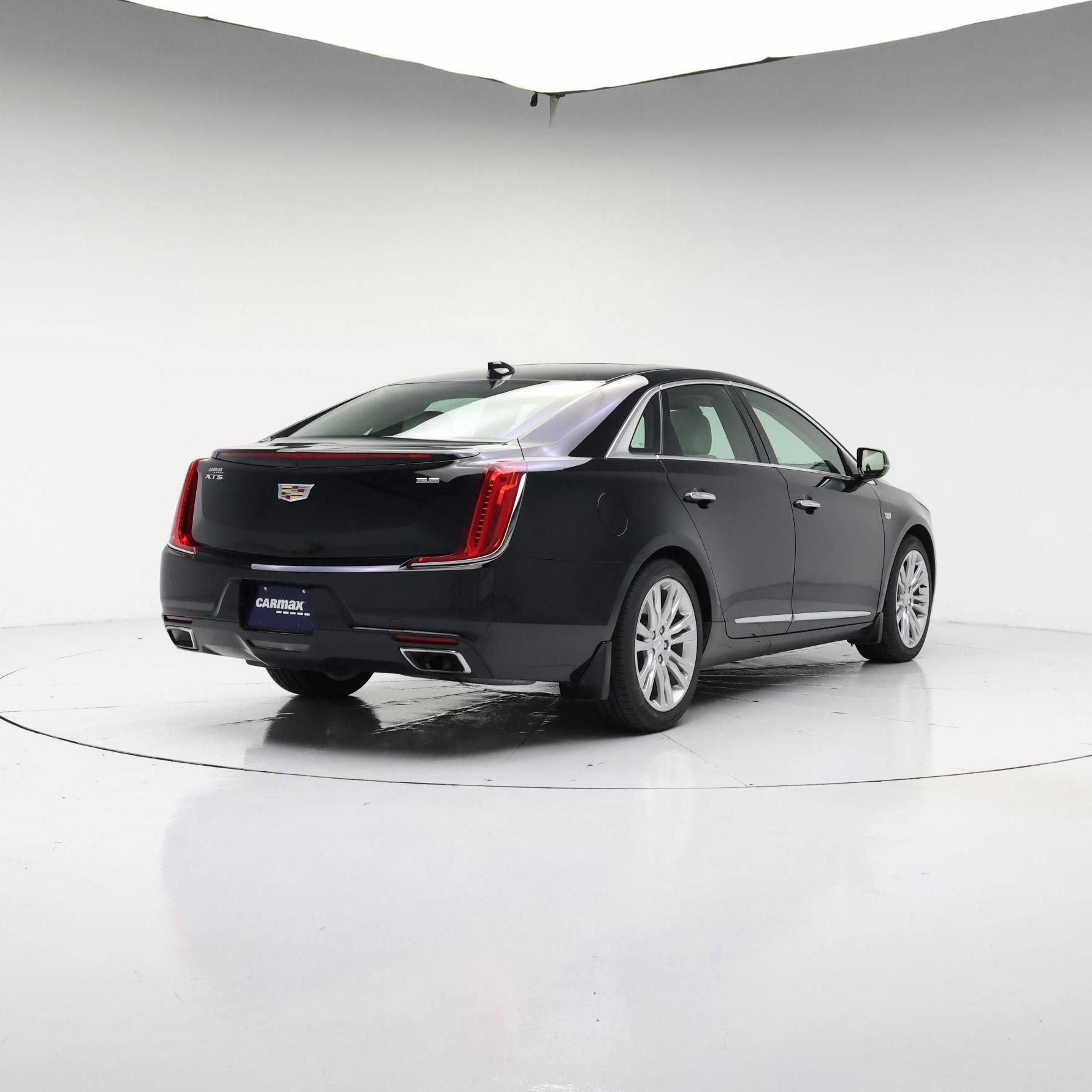 Thumbnail: 2018 Cadillac XTS - 8