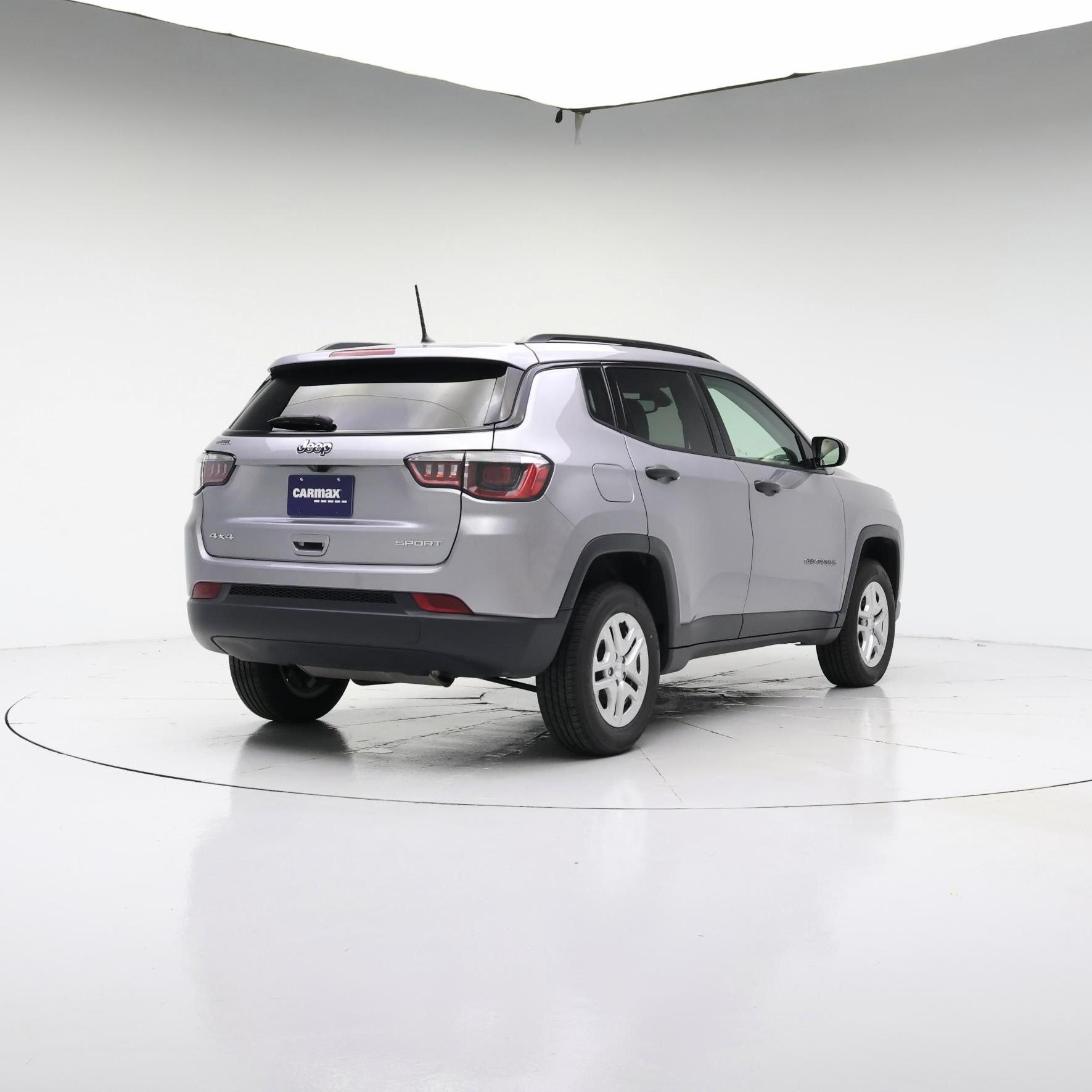Thumbnail: 2018 Jeep Compass - 8
