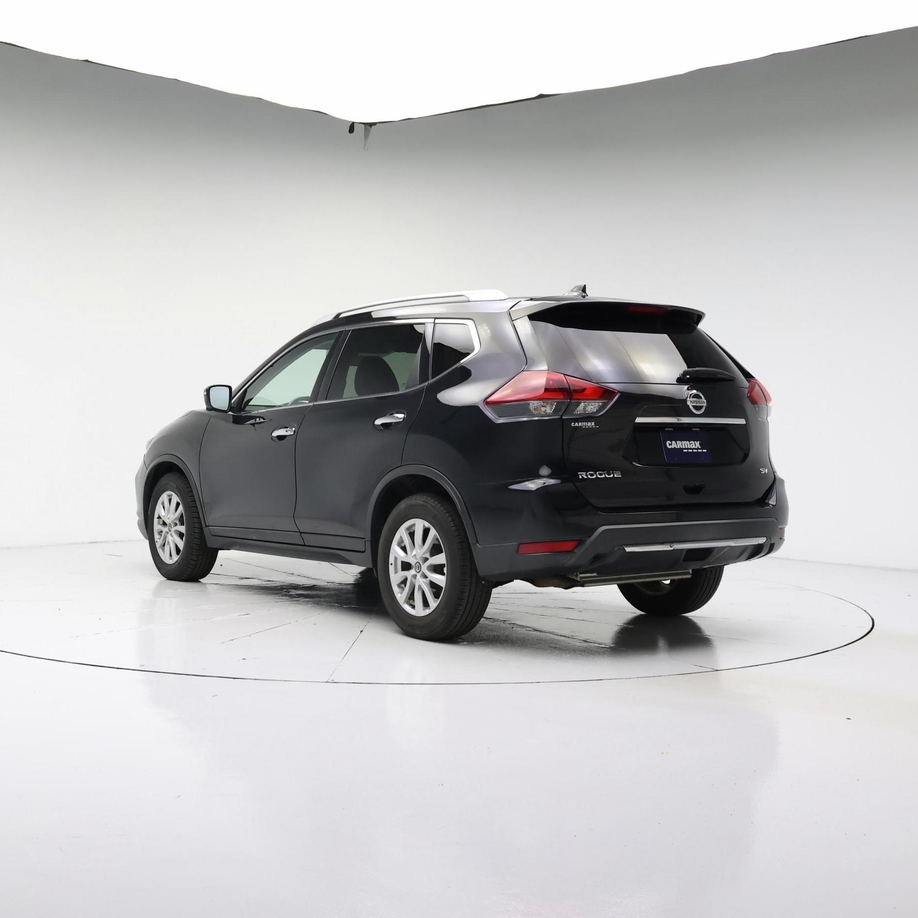 Thumbnail: 2018 Nissan Rogue - 2