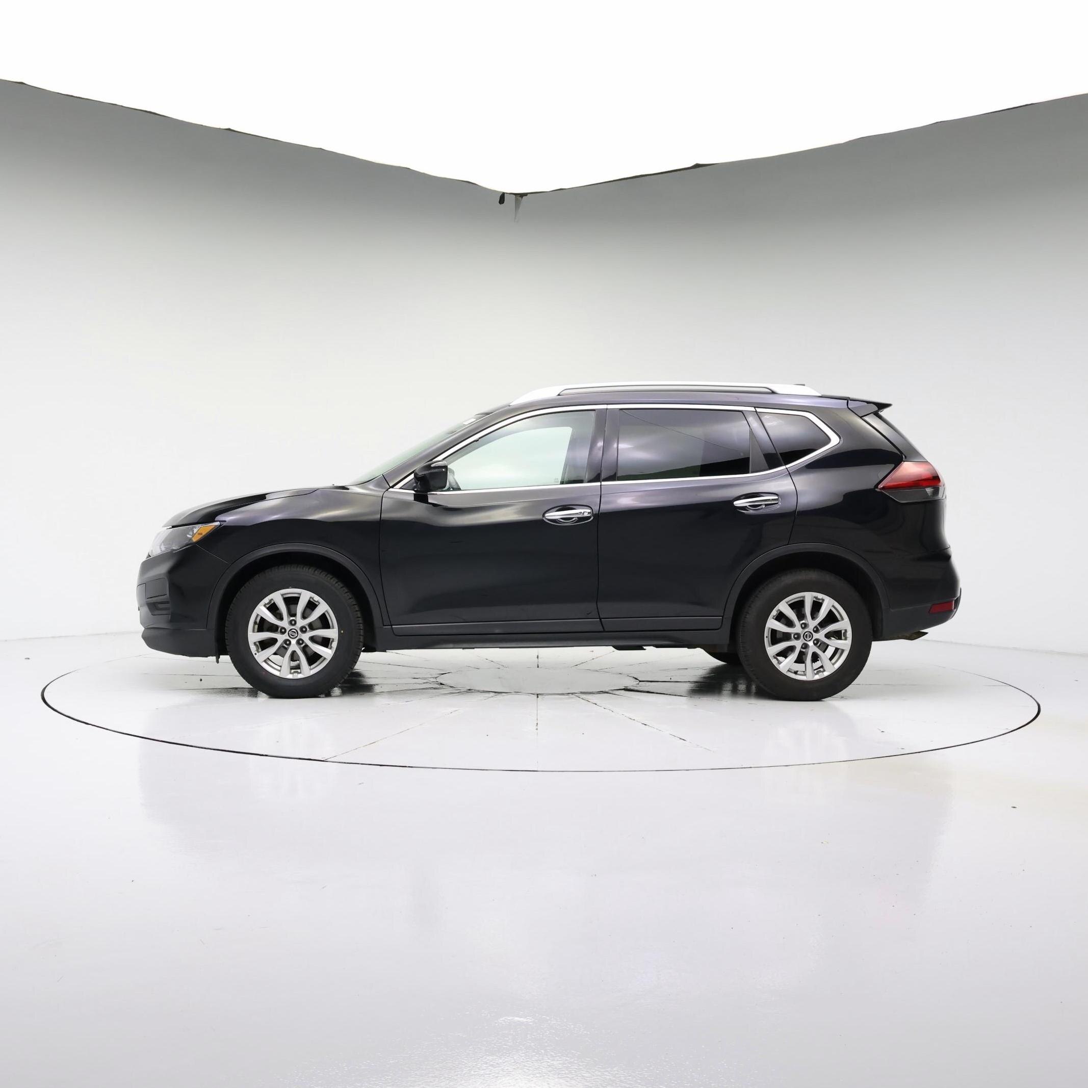 Thumbnail: 2018 Nissan Rogue - 3