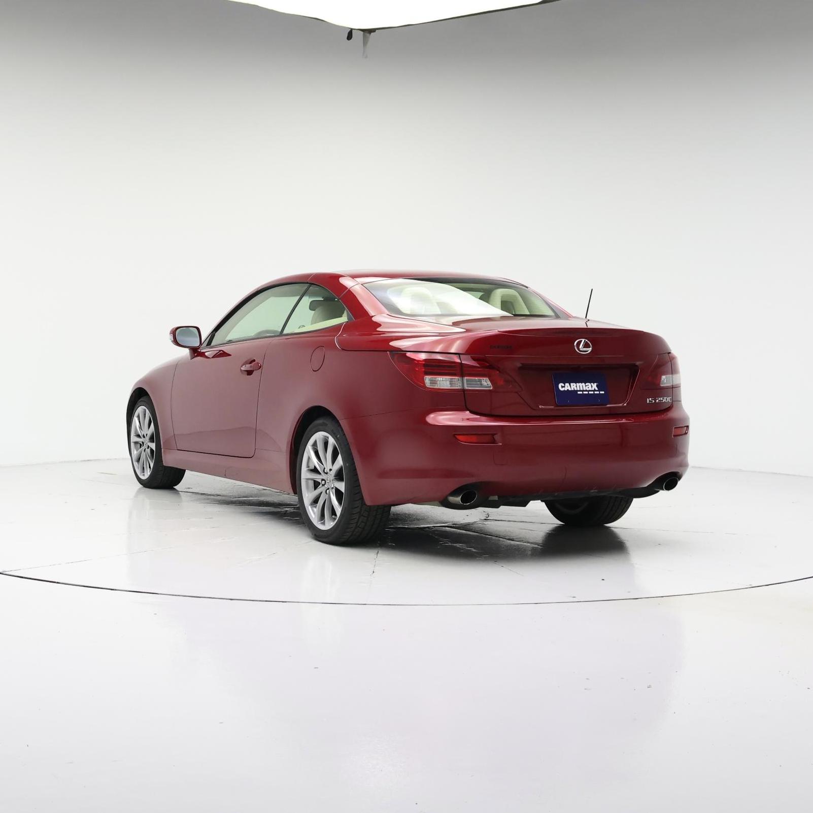Thumbnail: 2015 Lexus IS - 2
