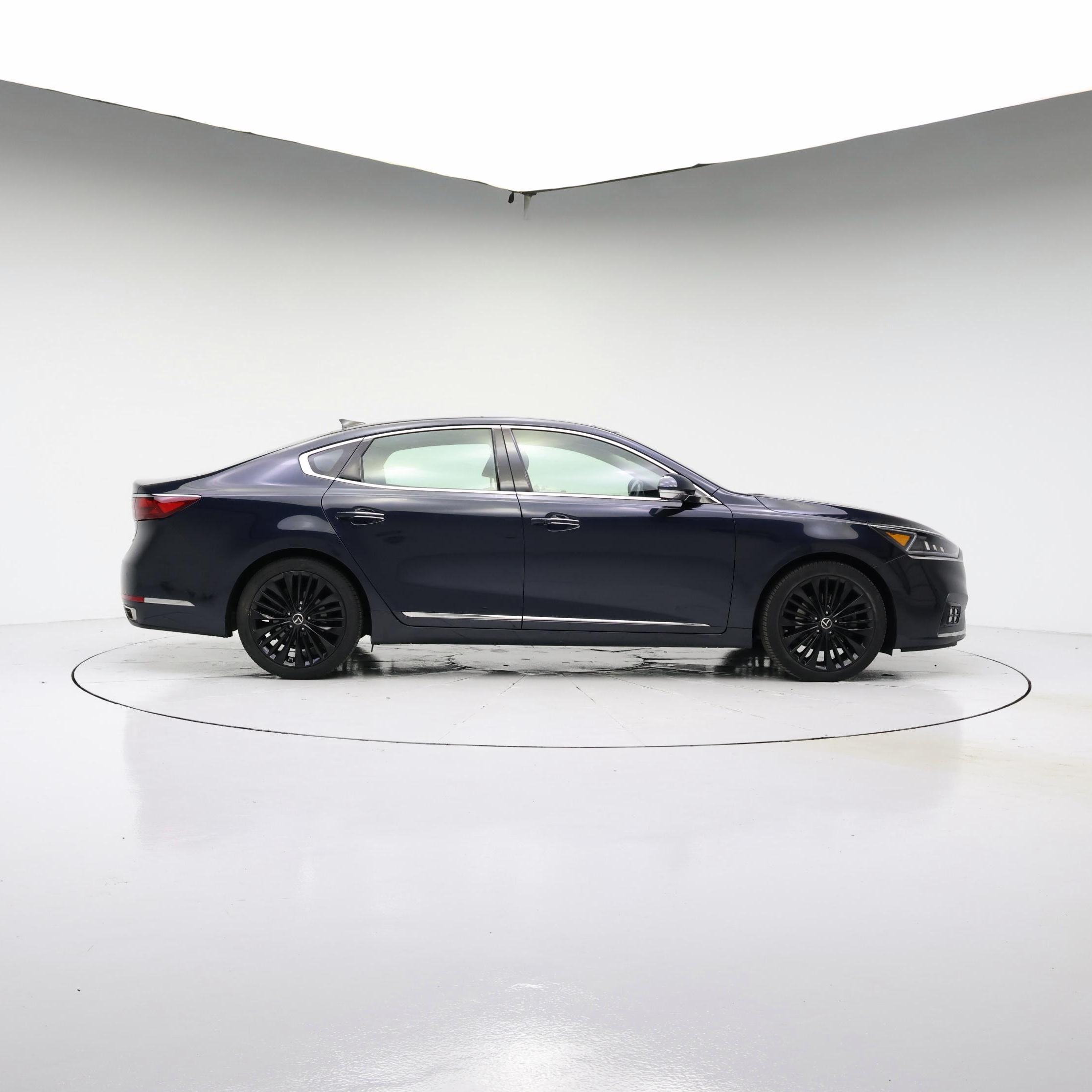 Thumbnail: 2017 Kia Cadenza - 7